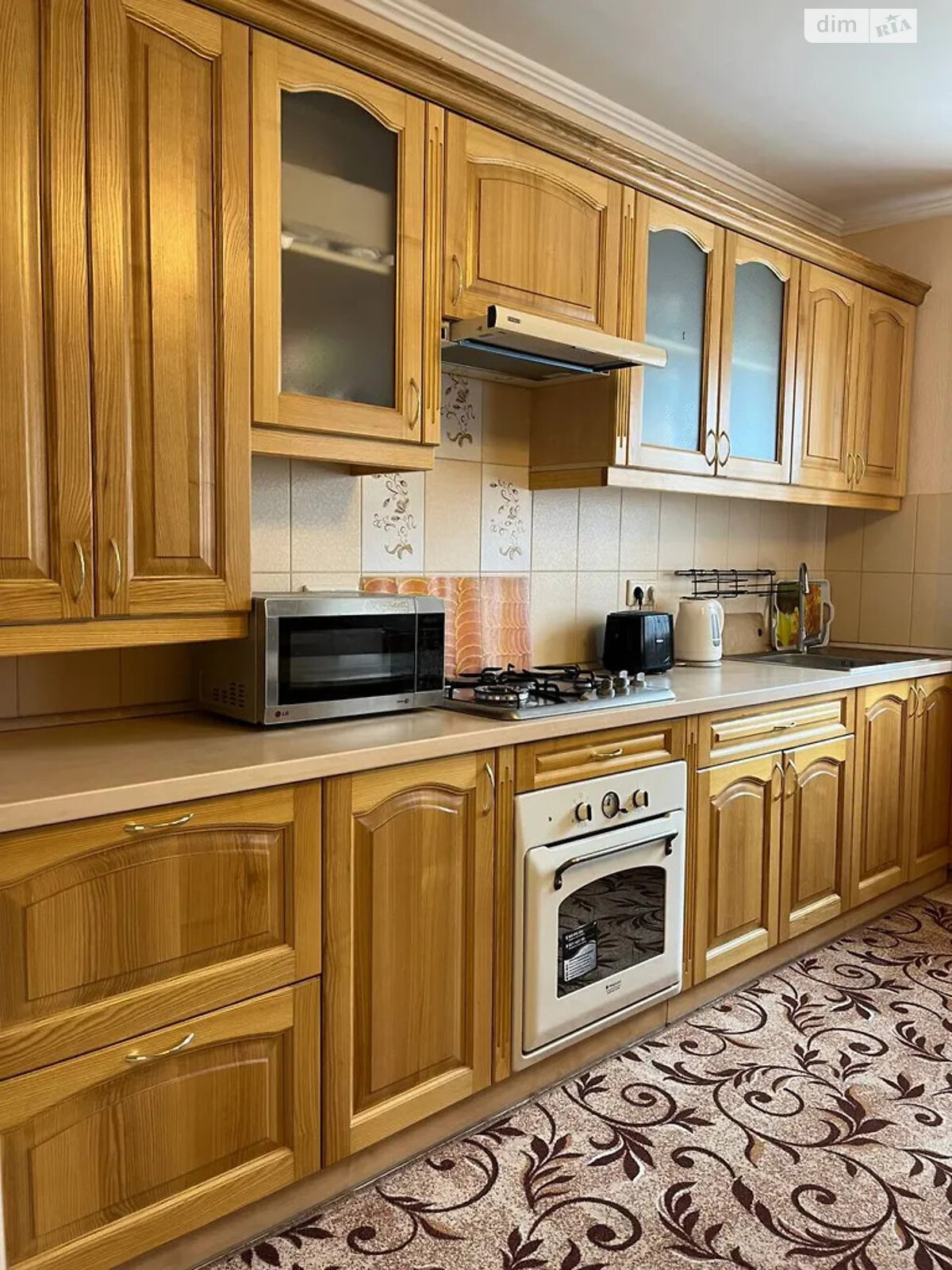 триповерховий будинок з верандою, 108.1 кв. м, цегла. Продаж у Обухівці фото 1 триповерховий будинок з верандою, 108.1 кв. м, цегла. Продаж у Обухівці фото 1