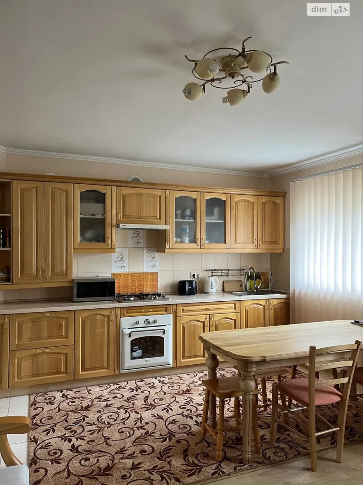 триповерховий будинок з верандою, 108.1 кв. м, цегла. Продаж у Обухівці фото 1 триповерховий будинок з верандою, 108.1 кв. м, цегла. Продаж у Обухівці фото 1