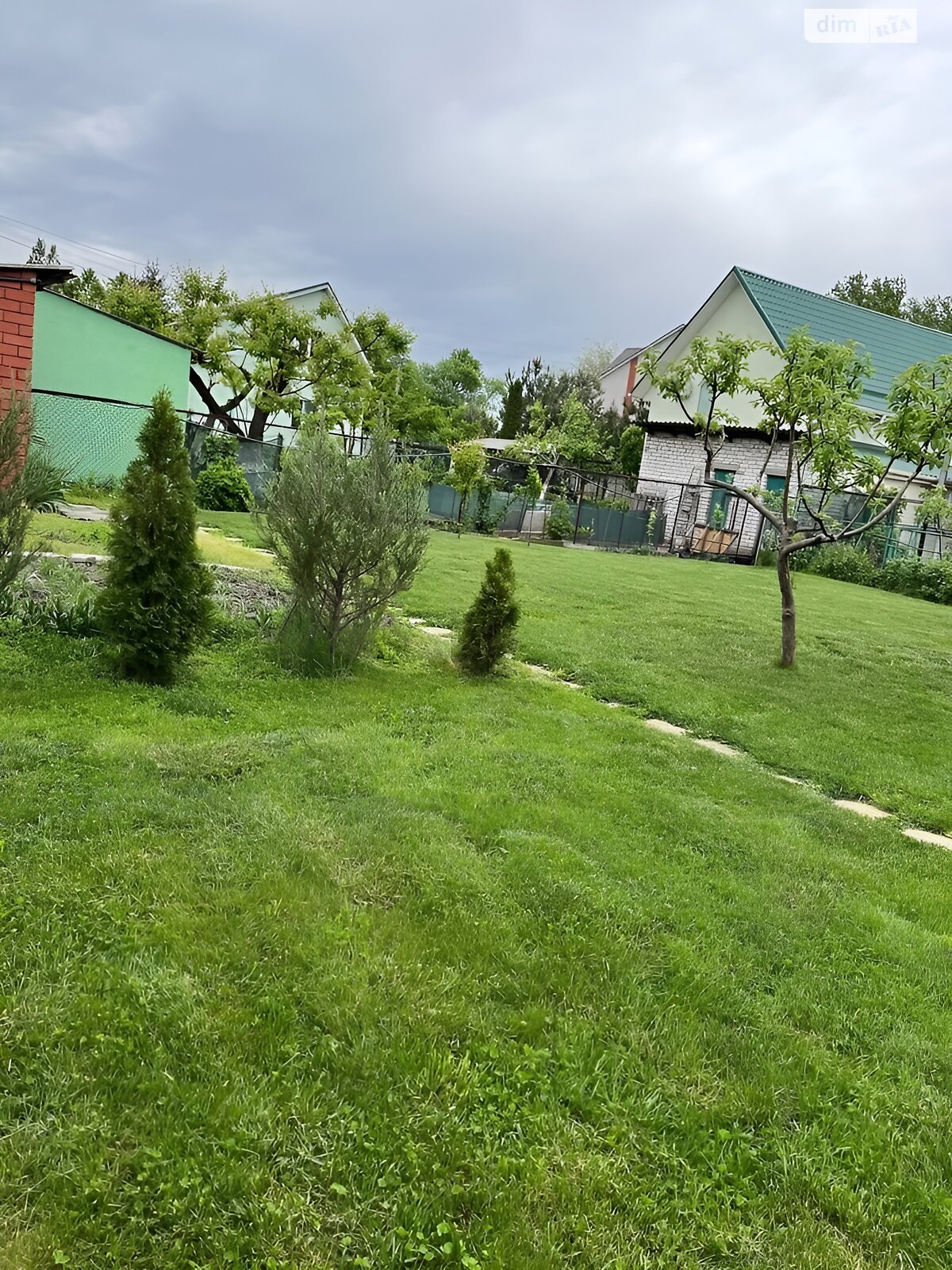 триповерховий будинок бесідка, 108 кв. м, цегла. Продаж у Обухівці фото 1 триповерховий будинок бесідка, 108 кв. м, цегла. Продаж у Обухівці фото 1