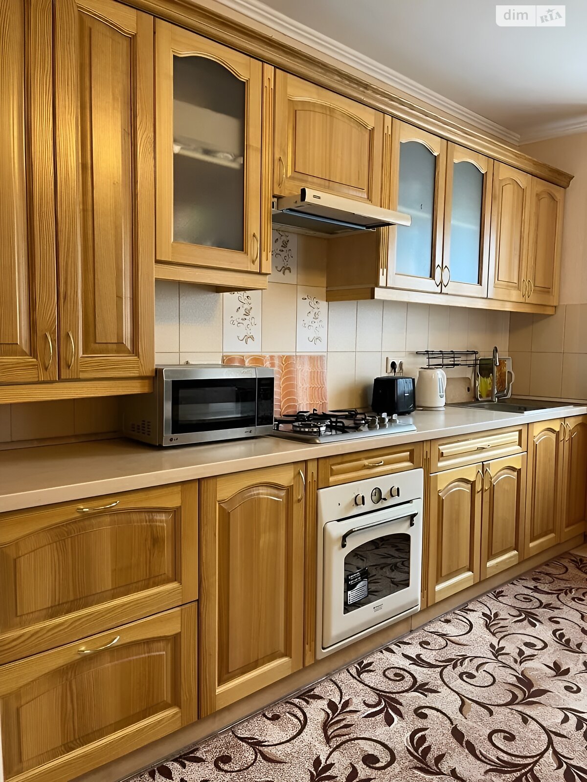 триповерховий будинок бесідка, 108 кв. м, цегла. Продаж у Обухівці фото 1 триповерховий будинок бесідка, 108 кв. м, цегла. Продаж у Обухівці фото 1