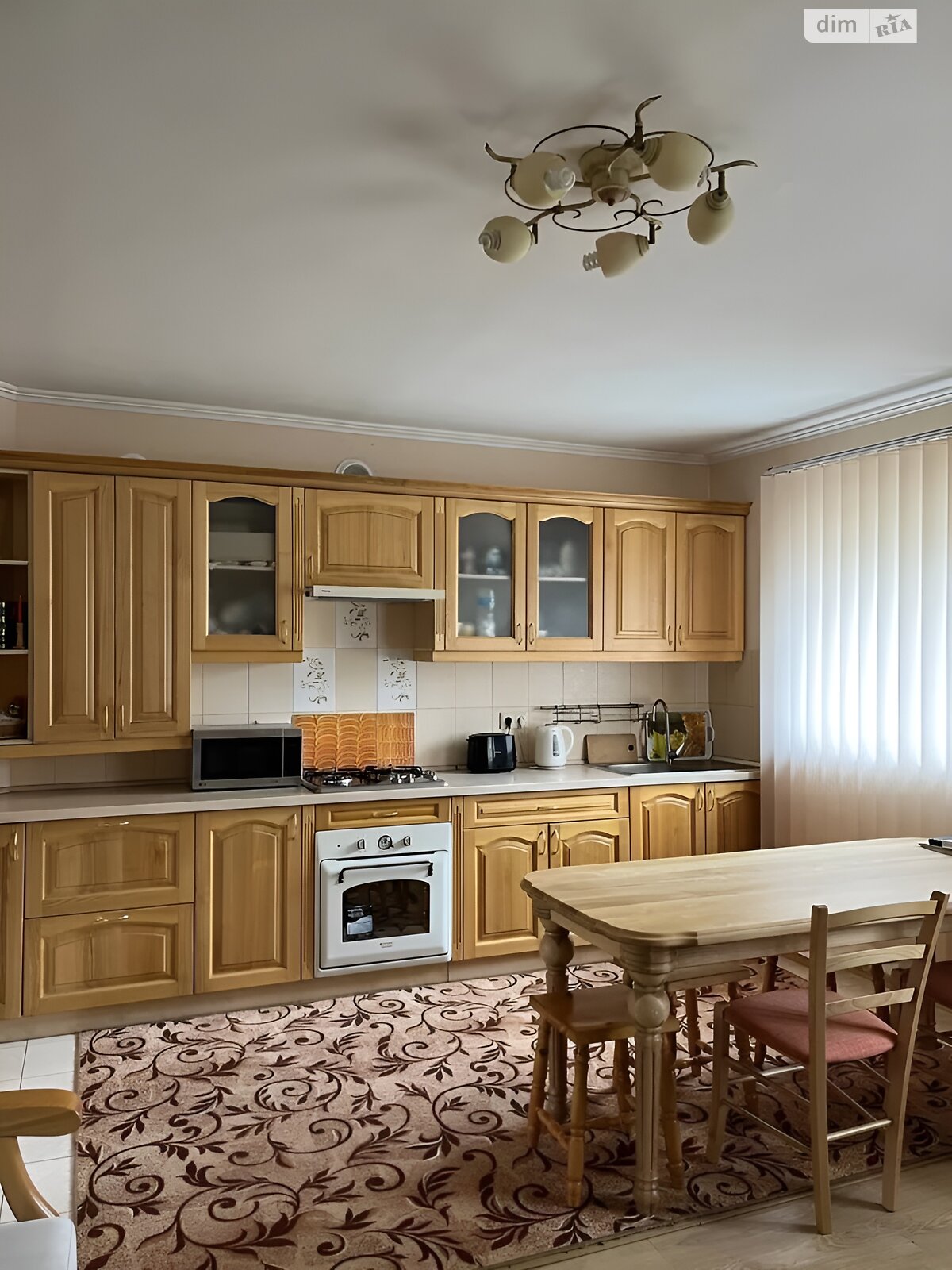 триповерховий будинок бесідка, 108 кв. м, цегла. Продаж у Обухівці фото 1 триповерховий будинок бесідка, 108 кв. м, цегла. Продаж у Обухівці фото 1