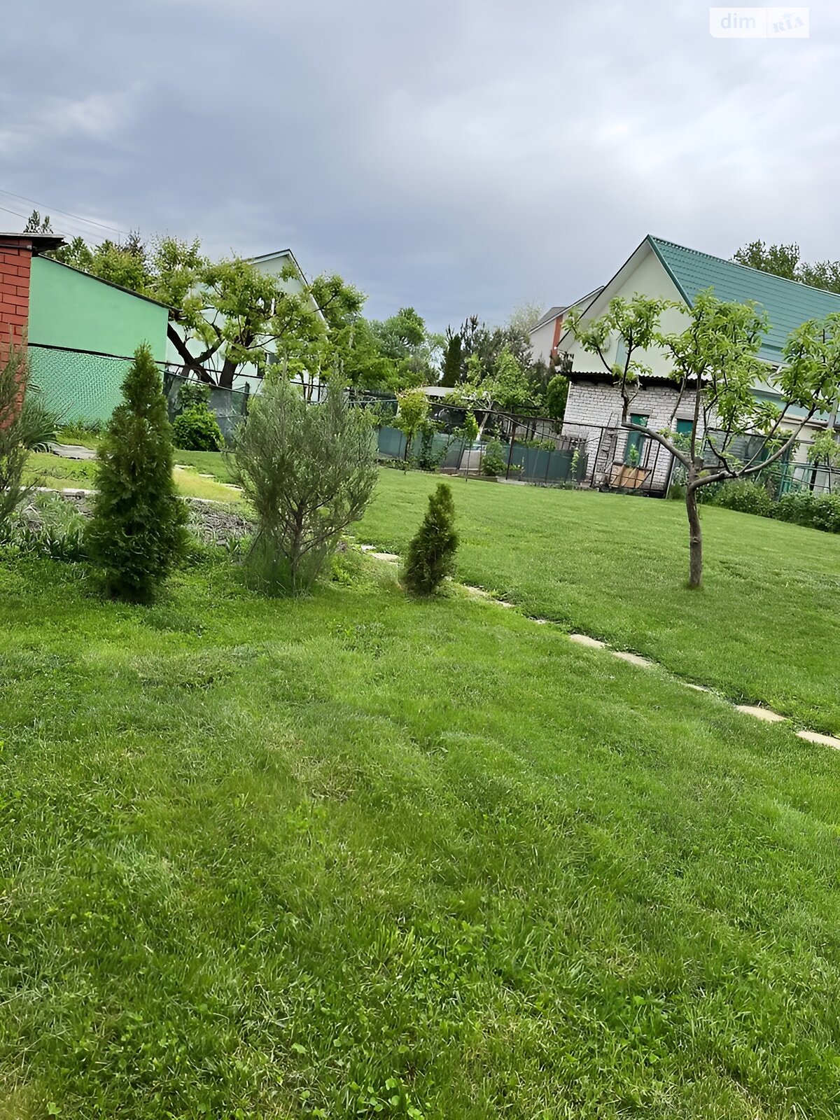 трехэтажный дом с верандой, 108.1 кв. м, кирпич. Продажа в Обуховке фото 1 трехэтажный дом с верандой, 108.1 кв. м, кирпич. Продажа в Обуховке фото 1
