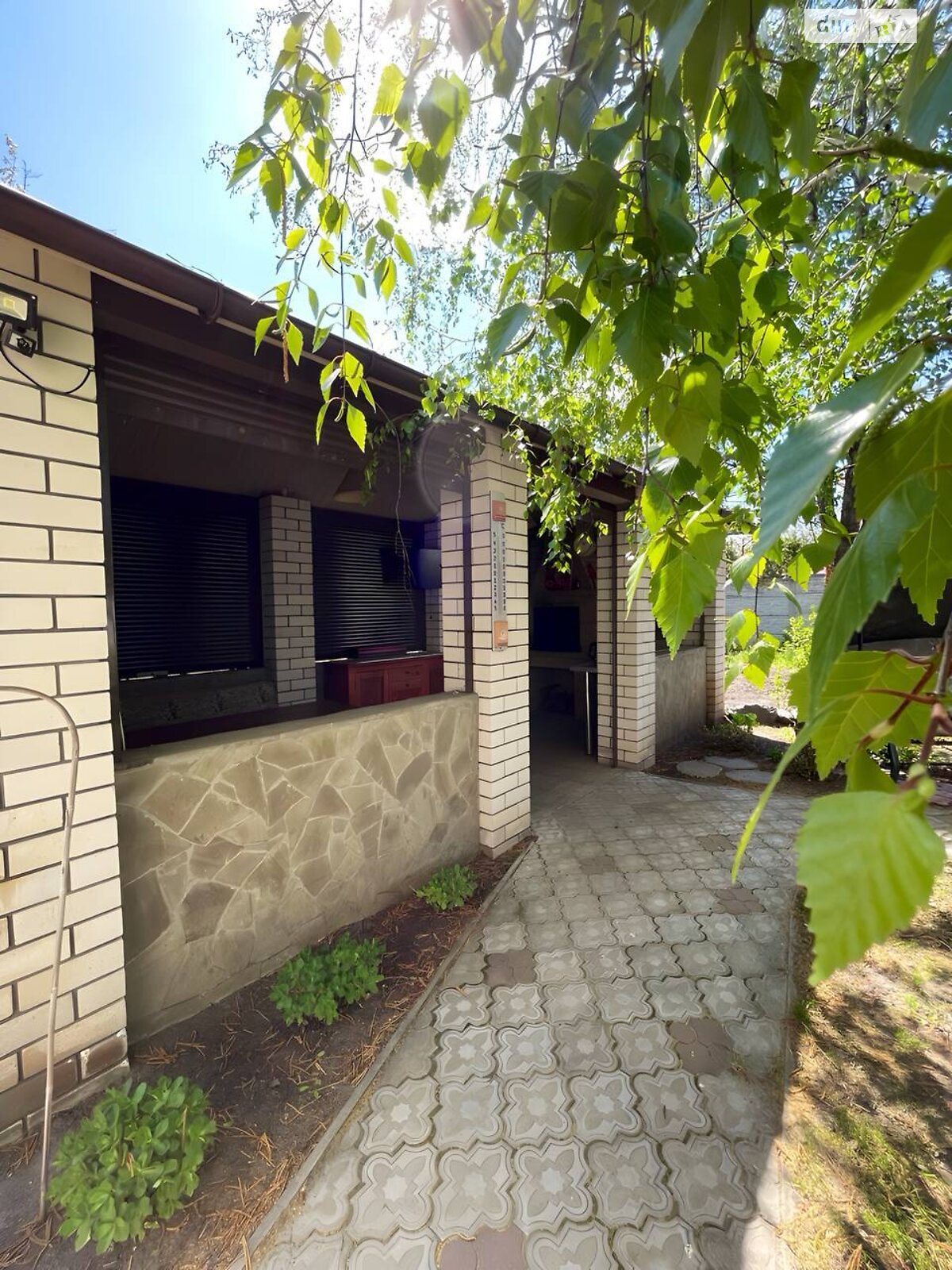 триповерховий будинок бесідка, 126.5 кв. м, цегла. Продаж у Обухівці фото 1 триповерховий будинок бесідка, 126.5 кв. м, цегла. Продаж у Обухівці фото 1