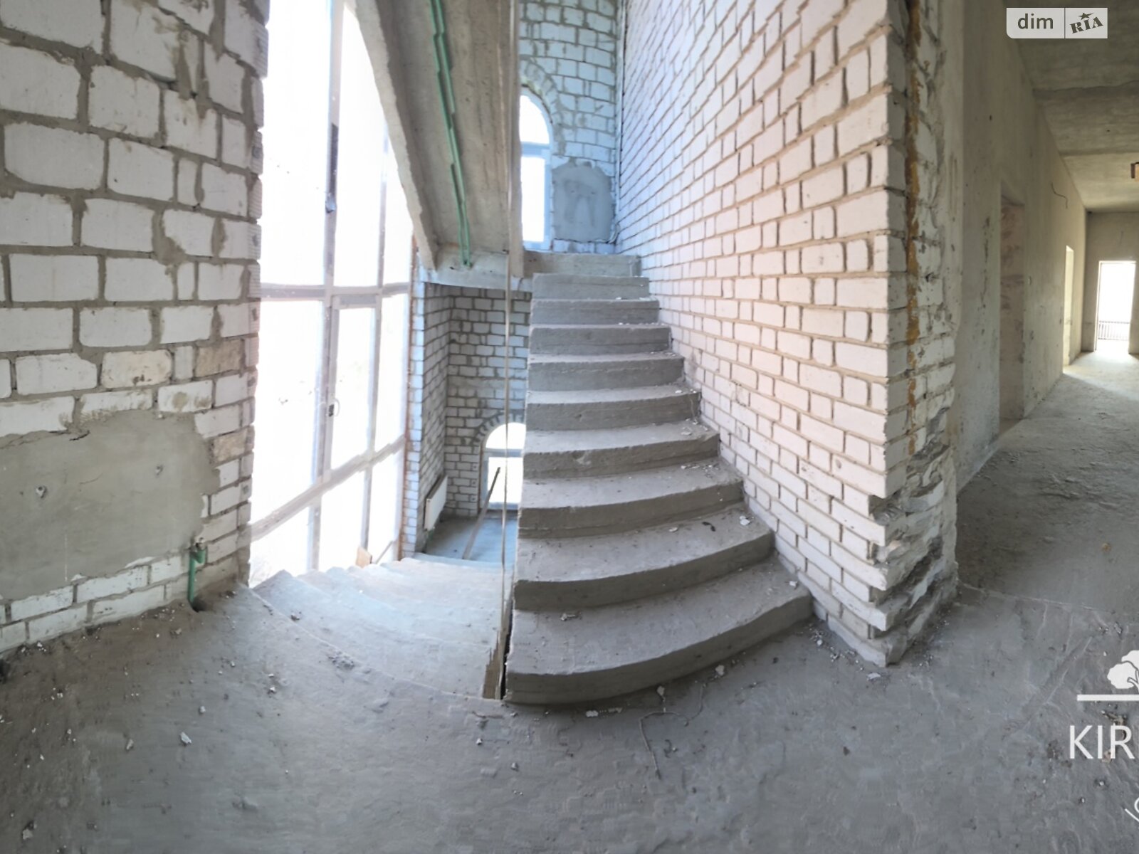 двоповерховий будинок з гаражем, 452.5 кв. м, цегла. Продаж у Обухівці фото 1 двоповерховий будинок з гаражем, 452.5 кв. м, цегла. Продаж у Обухівці фото 1