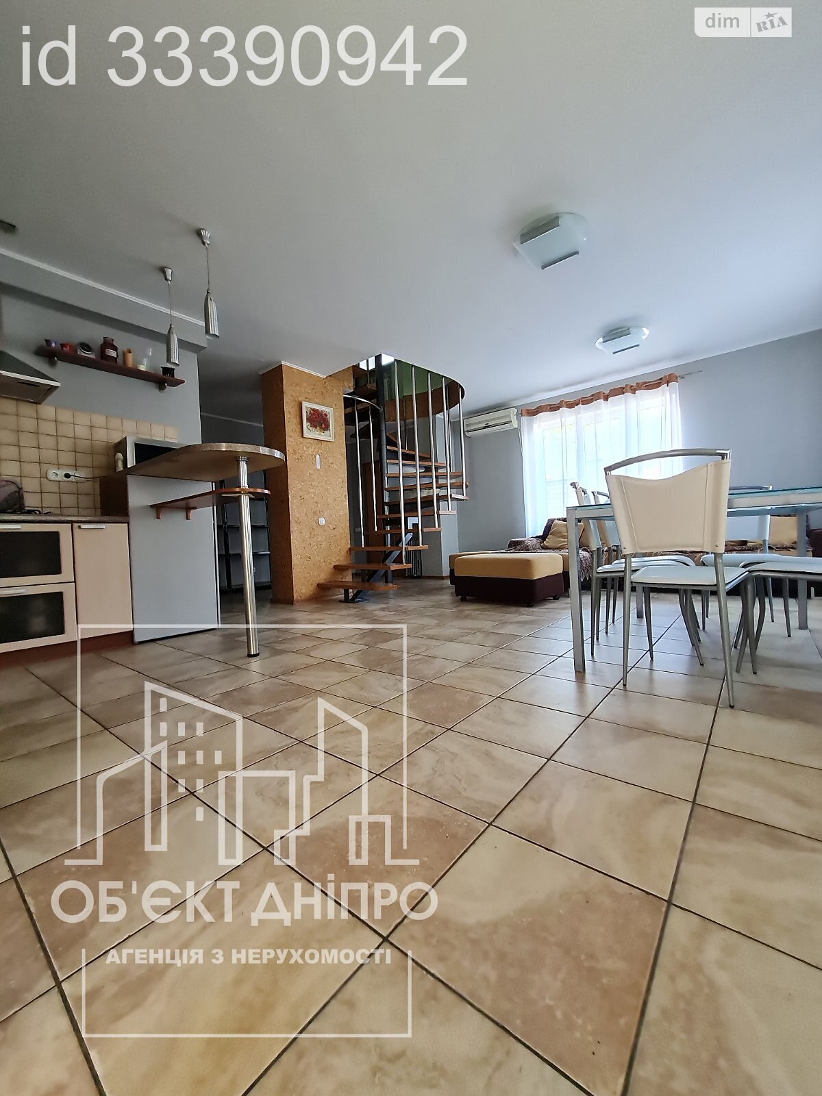 двухэтажный дом с балконом, 200 кв. м, кирпич. Продажа в Обуховке фото 1 двухэтажный дом с балконом, 200 кв. м, кирпич. Продажа в Обуховке фото 1