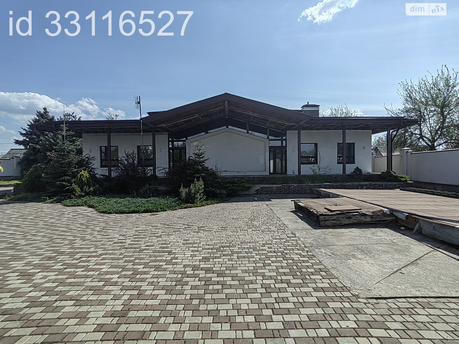 одноэтажный дом с гаражом, 375 кв. м, кирпич. Продажа в Обуховке фото 1 одноэтажный дом с гаражом, 375 кв. м, кирпич. Продажа в Обуховке фото 1