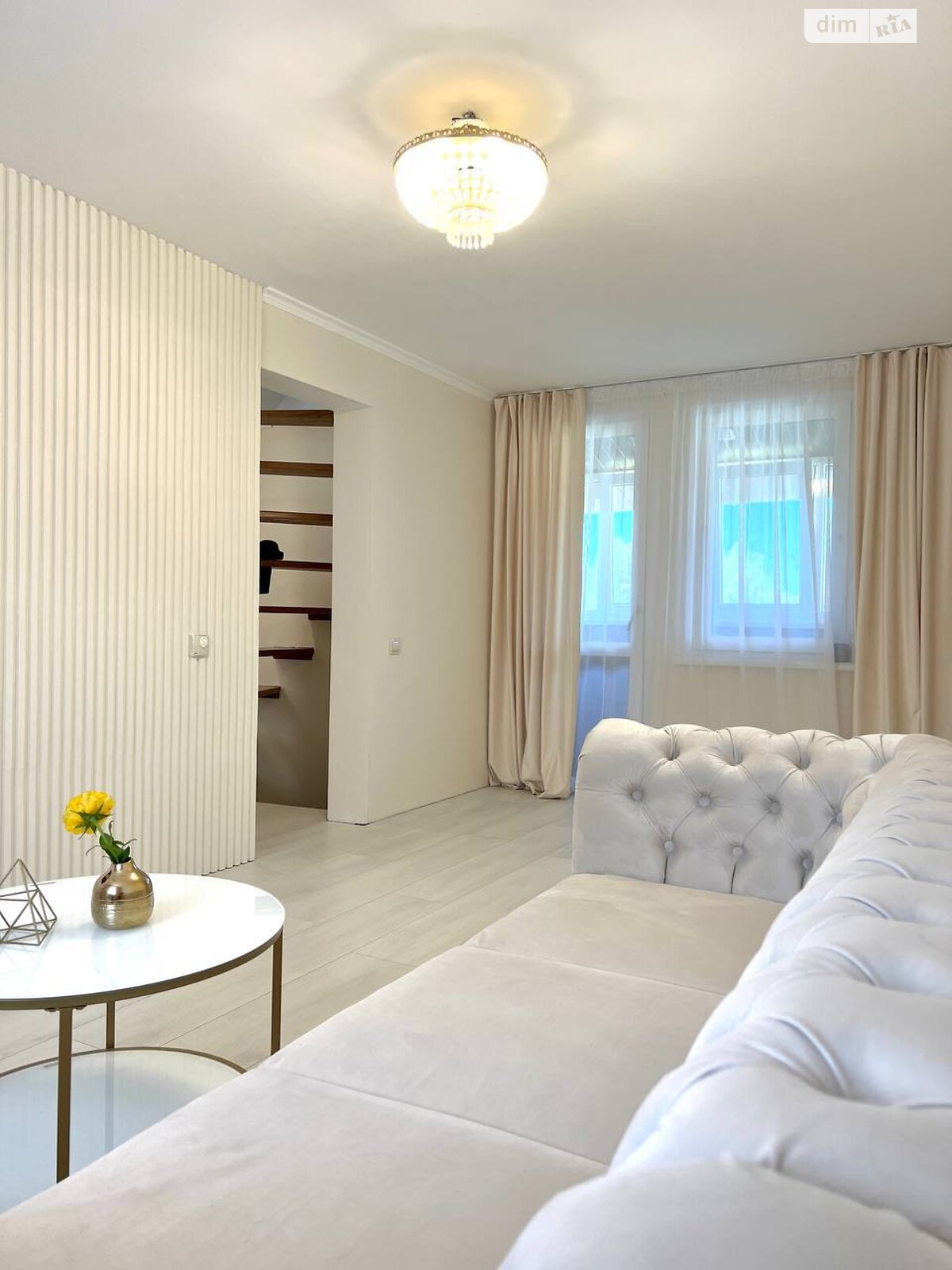 двухэтажный дом с балконом, 90 кв. м, кирпич. Продажа в Обуховке фото 1