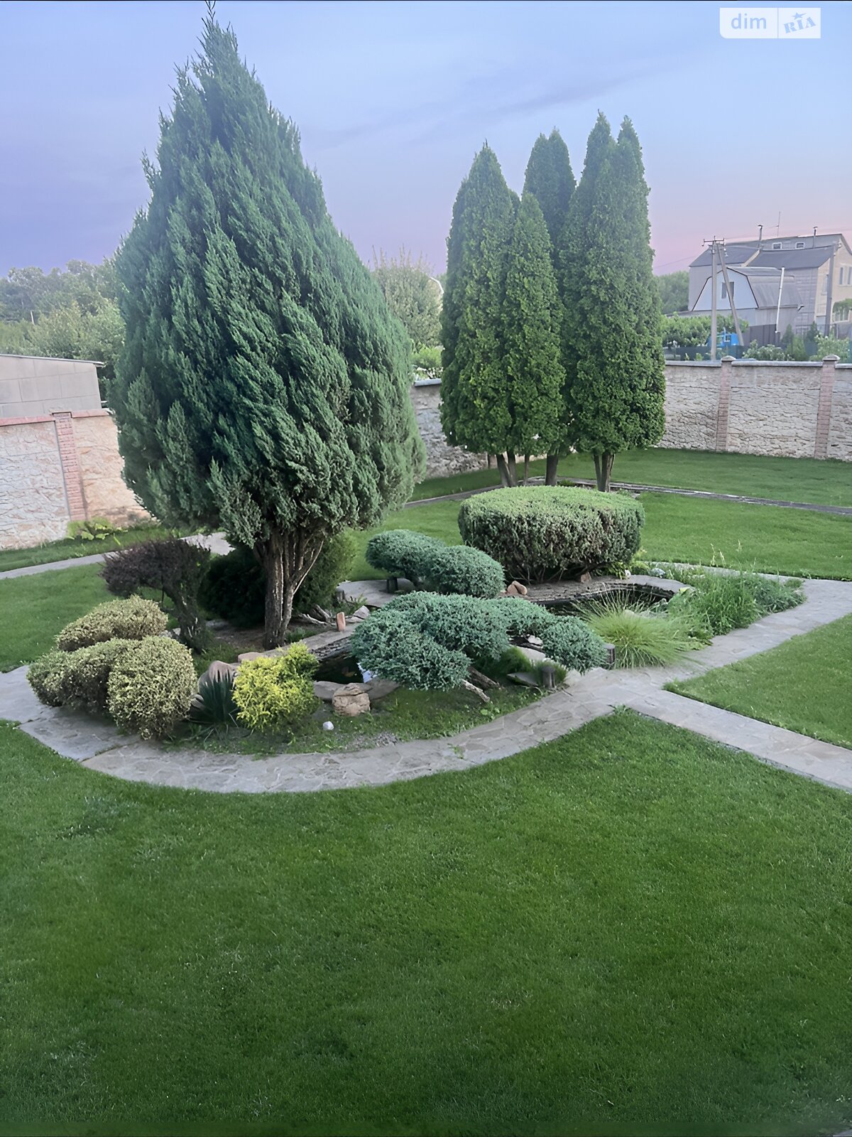 двухэтажный дом с балконом, 90 кв. м, кирпич. Продажа в Обуховке фото 1