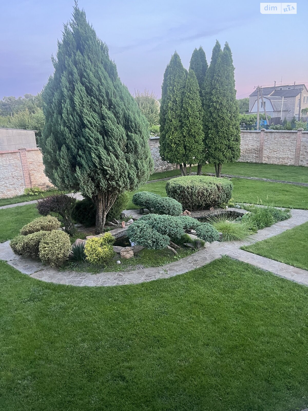 двухэтажный дом с балконом, 90 кв. м, кирпич. Продажа в Обуховке фото 1