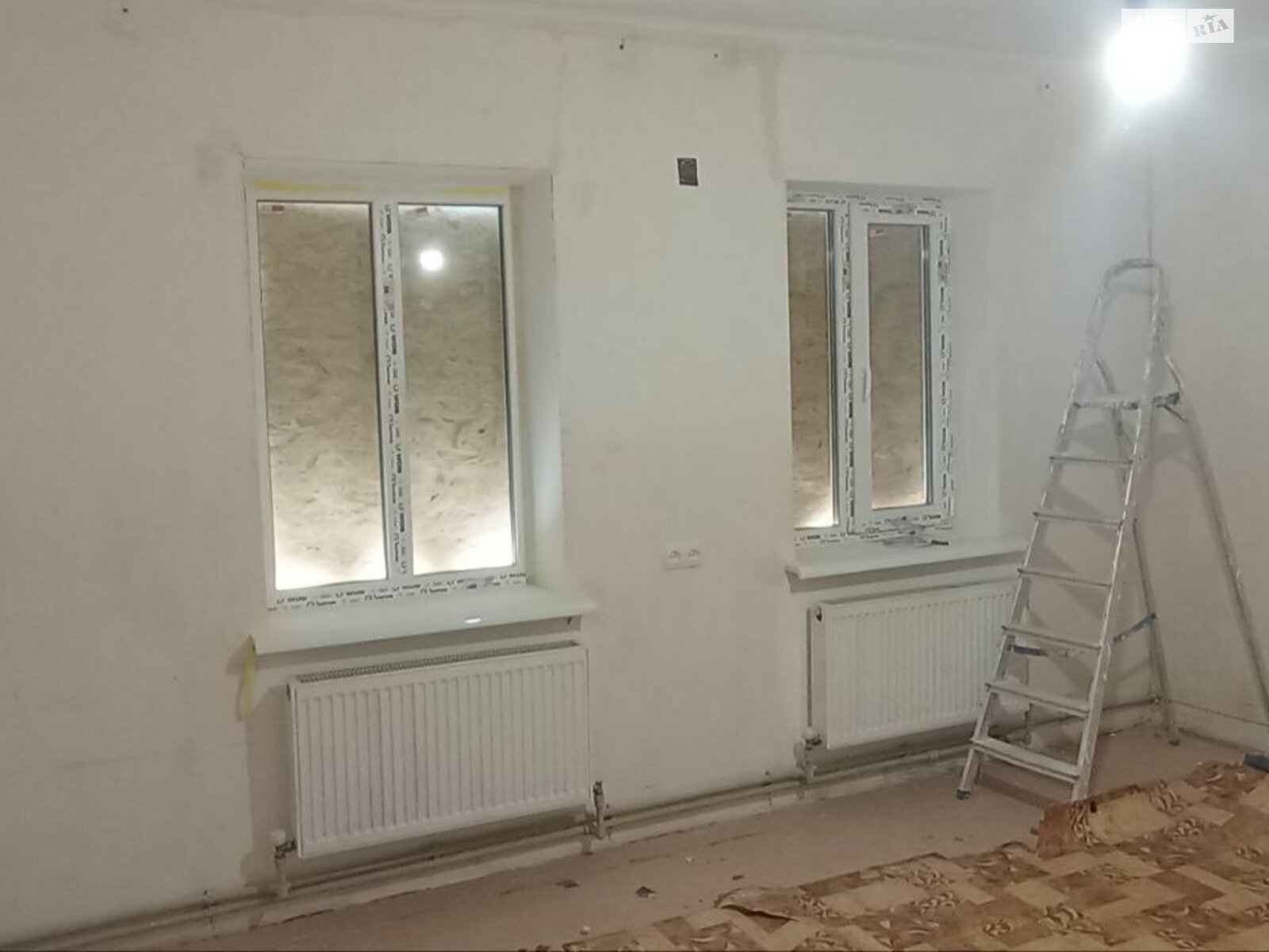 одноэтажный дом с гаражом, 80 кв. м, кирпич. Продажа в Очакове район Очаков фото 1 одноэтажный дом с гаражом, 80 кв. м, кирпич. Продажа в Очакове район Очаков фото 1