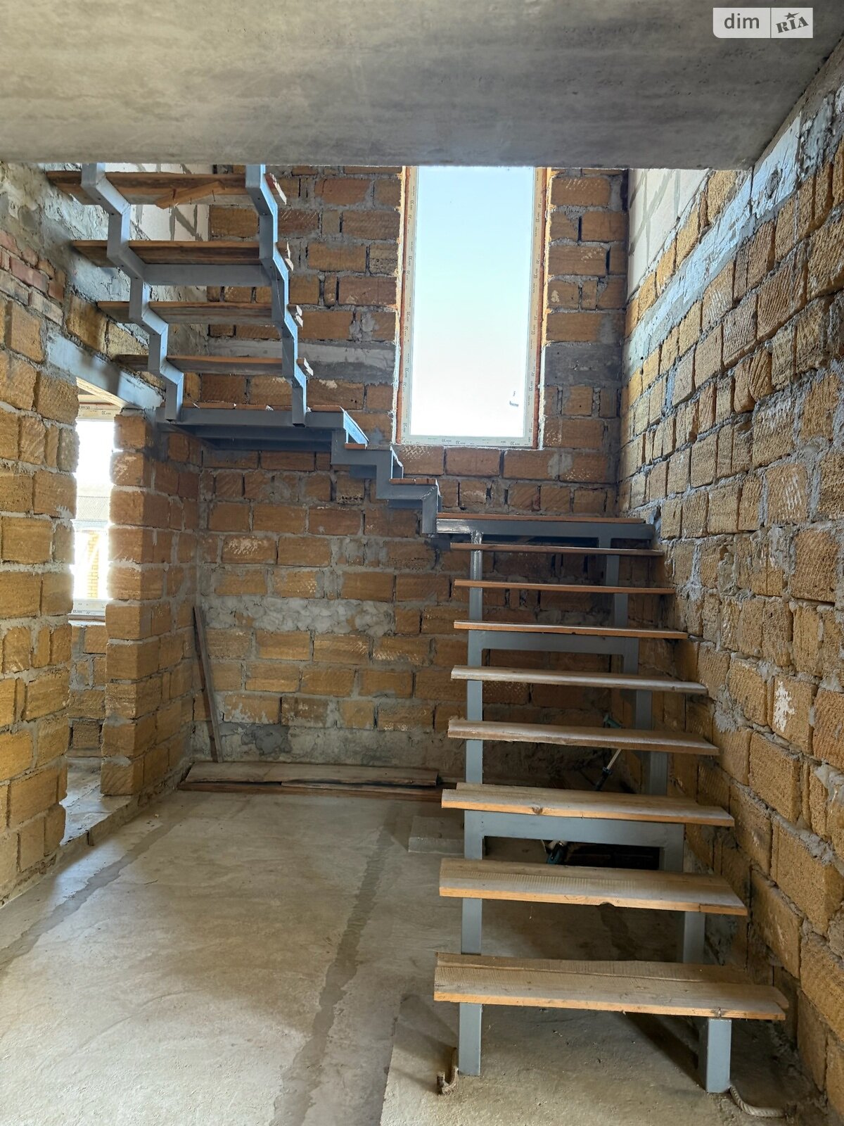 двухэтажный дом с верандой, 186 кв. м, кирпич. Продажа в Очакове район Очаков фото 1