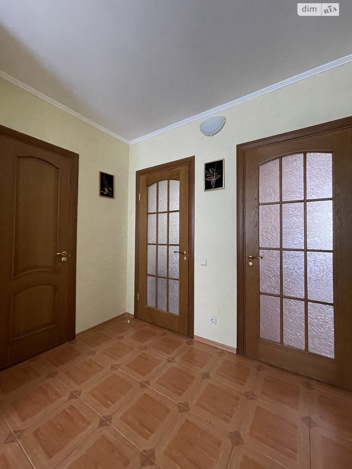 двухэтажный дом с гаражом, 128 кв. м, кирпич. Продажа в Очакове район Очаков фото 1 двухэтажный дом с гаражом, 128 кв. м, кирпич. Продажа в Очакове район Очаков фото 1