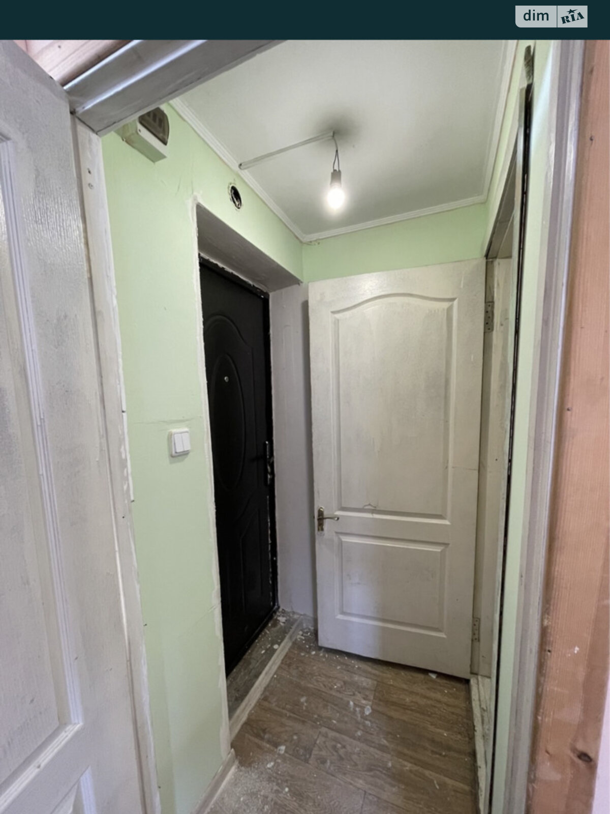 двухэтажный дом, 90 кв. м, кирпич. Продажа в Очакове фото 1 двухэтажный дом, 90 кв. м, кирпич. Продажа в Очакове фото 1