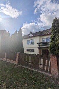двухэтажный дом с балконом, 280 кв. м, кирпич. Продажа в Одаях фото 2