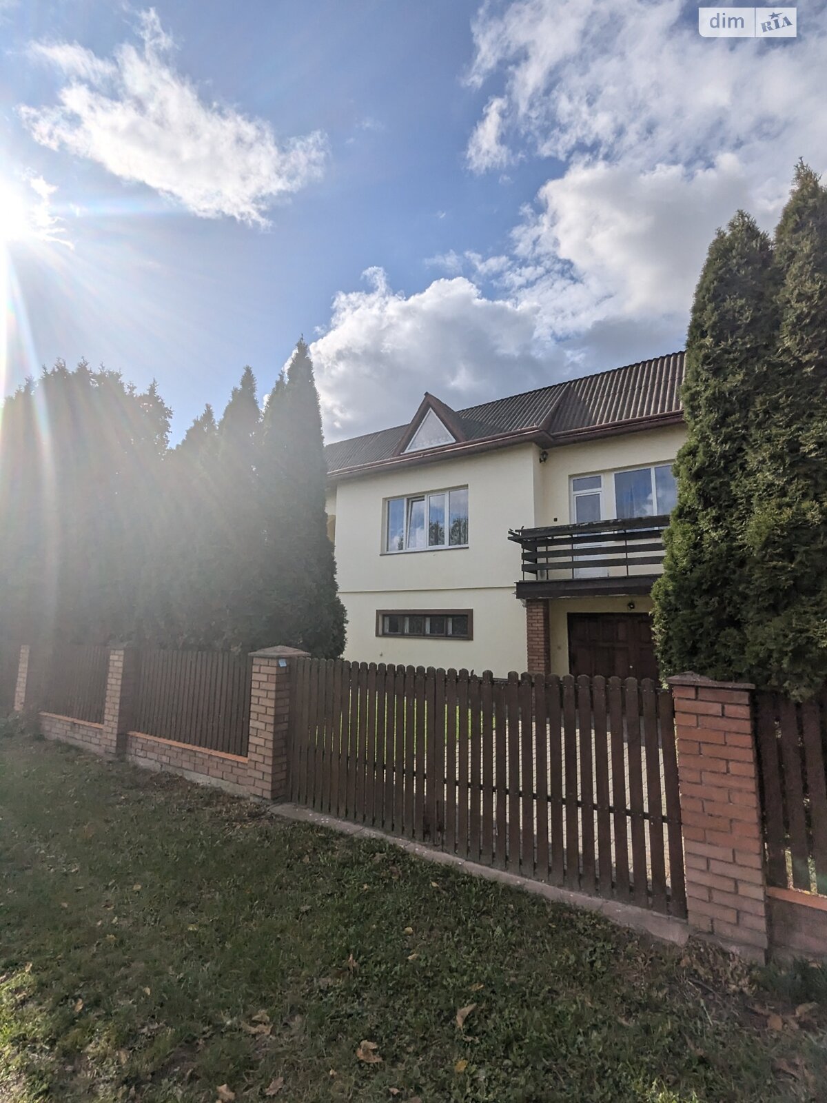 двухэтажный дом с балконом, 280 кв. м, кирпич. Продажа в Одаях фото 1 двухэтажный дом с балконом, 280 кв. м, кирпич. Продажа в Одаях фото 1