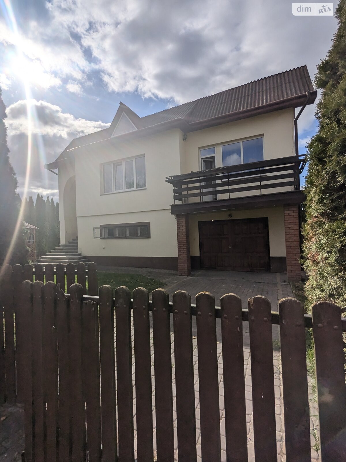 двухэтажный дом с балконом, 280 кв. м, кирпич. Продажа в Одаях фото 1 двухэтажный дом с балконом, 280 кв. м, кирпич. Продажа в Одаях фото 1