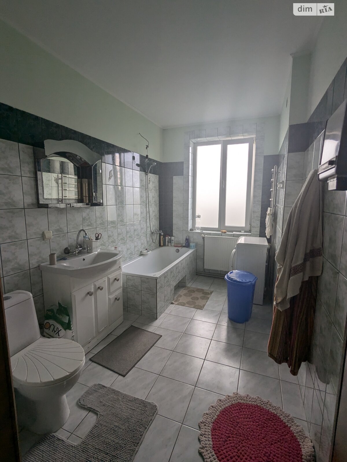 двухэтажный дом с балконом, 280 кв. м, кирпич. Продажа в Одаях фото 1 двухэтажный дом с балконом, 280 кв. м, кирпич. Продажа в Одаях фото 1