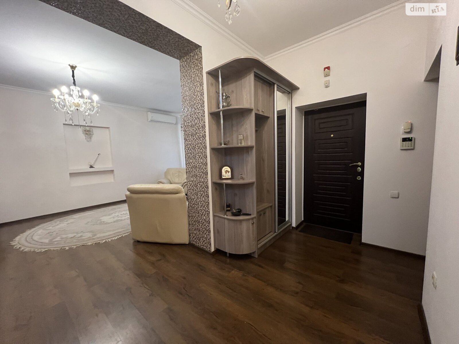 двухэтажный дом с балконом, 178 кв. м, кирпич. Продажа в Одессе фото 1 двухэтажный дом с балконом, 178 кв. м, кирпич. Продажа в Одессе фото 1