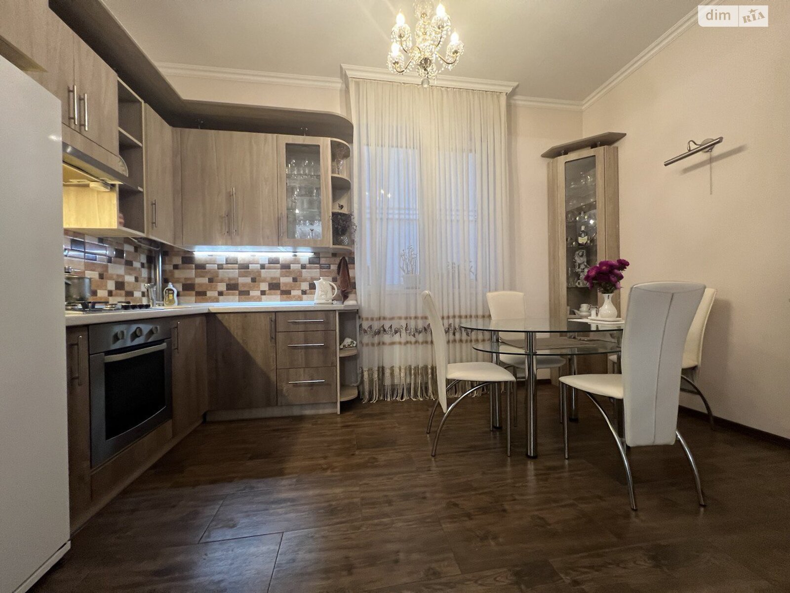 двухэтажный дом с балконом, 178 кв. м, кирпич. Продажа в Одессе фото 1 двухэтажный дом с балконом, 178 кв. м, кирпич. Продажа в Одессе фото 1