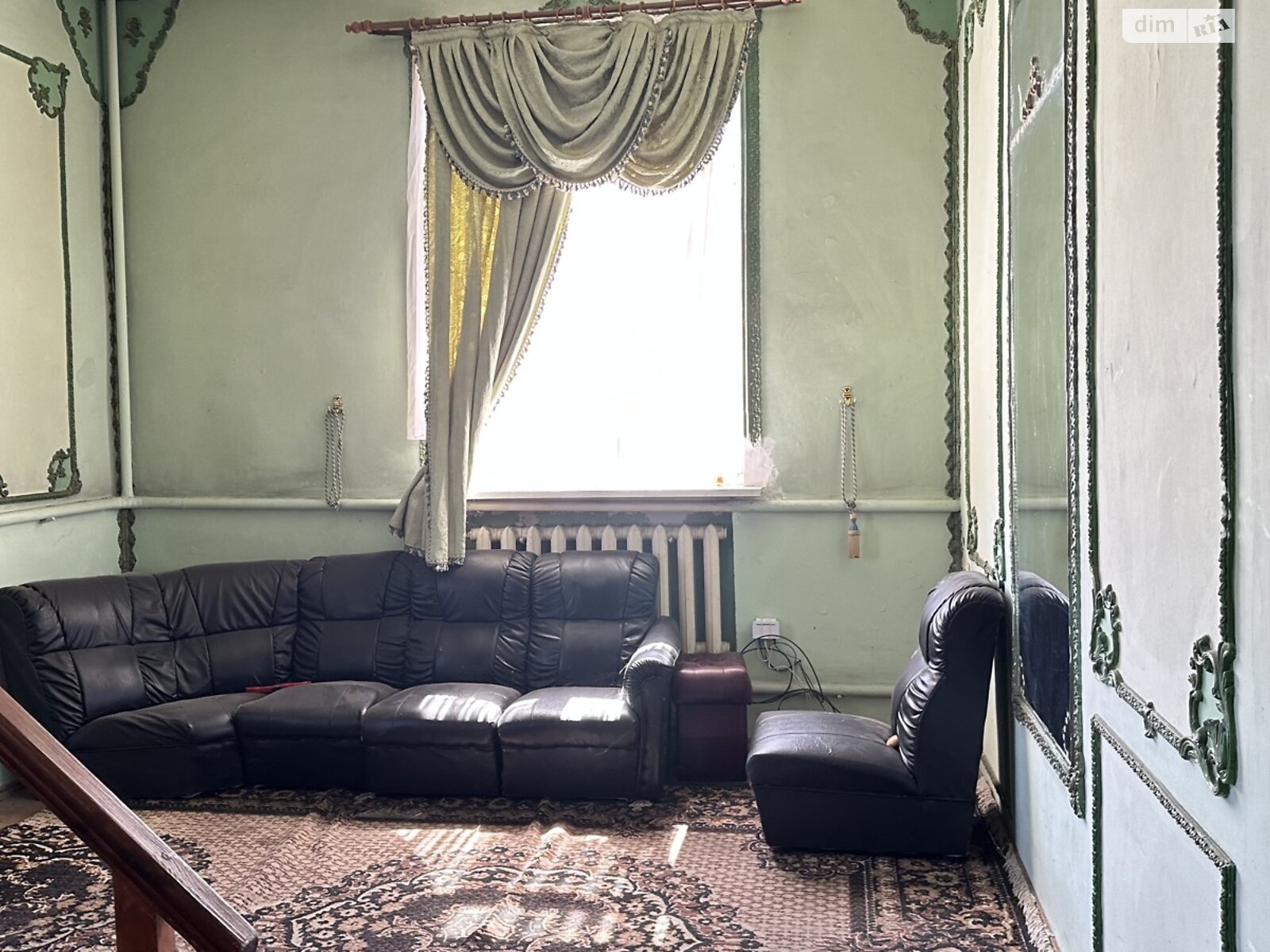 трехэтажный дом с отоплением, 268.9 кв. м, кирпич. Продажа в Одессе фото 1 трехэтажный дом с отоплением, 268.9 кв. м, кирпич. Продажа в Одессе фото 1