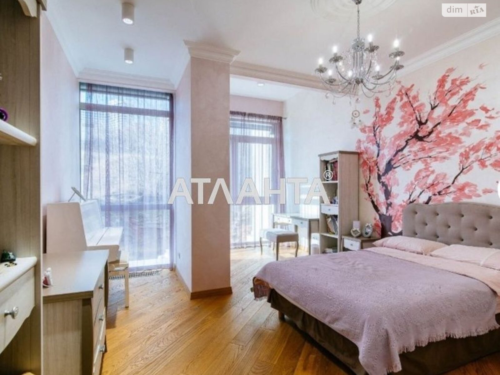 чотириповерховий будинок, 400 кв. м, кирпич. Продаж в Одесі, район Аркадія фото 1