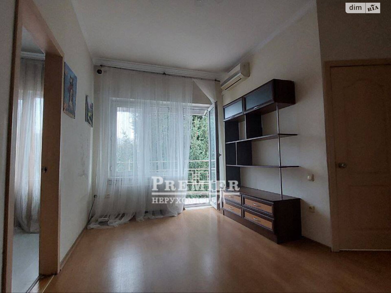 триповерховий будинок з балконом, 150 кв. м, ракушняк. Продаж в Одесі, район Ближні Млини фото 1 триповерховий будинок з балконом, 150 кв. м, ракушняк. Продаж в Одесі, район Ближні Млини фото 1