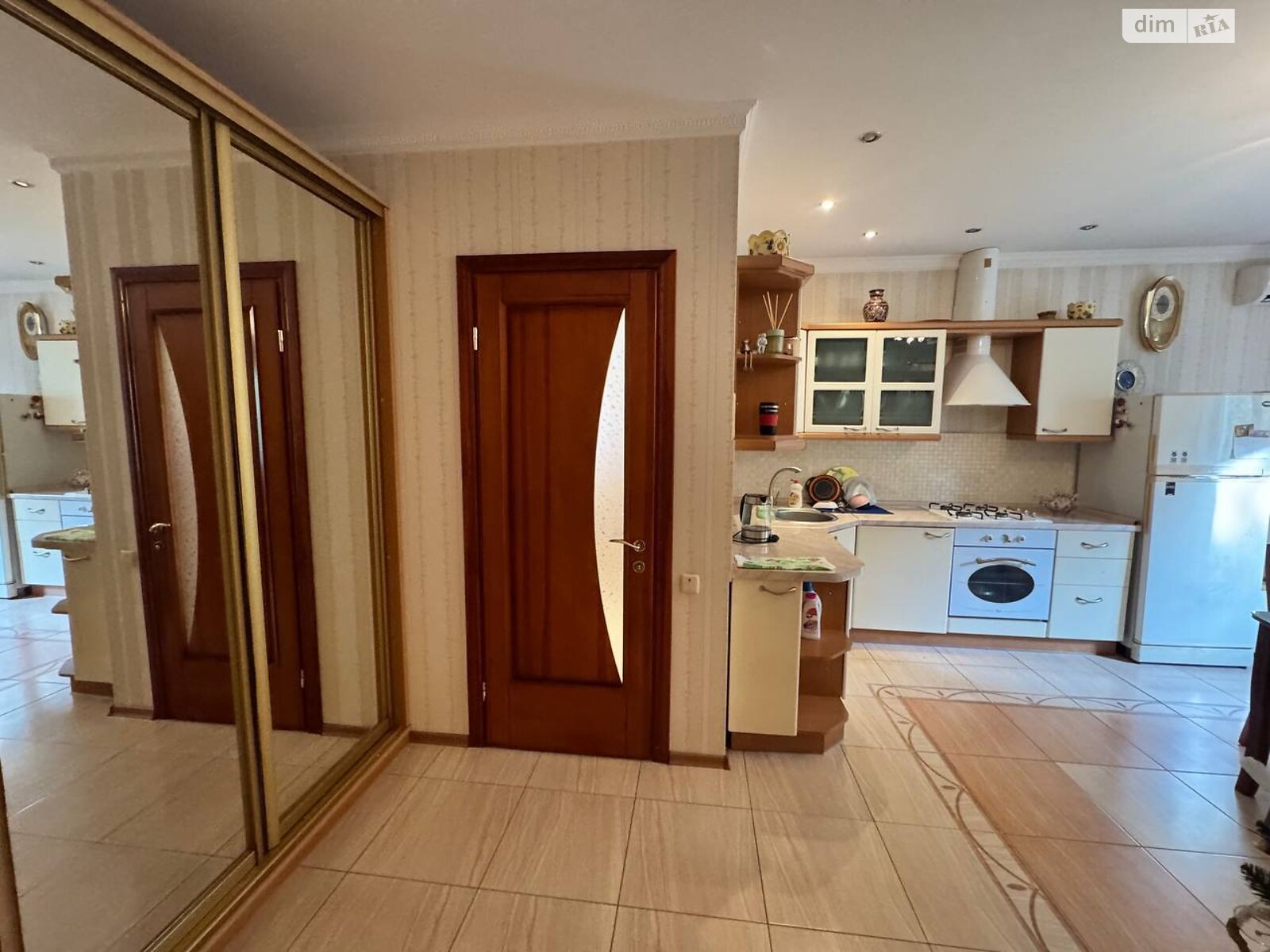 двухэтажный дом, 158 кв. м, ракушечник (ракушняк). Продажа в Одессе район Ближние Мельницы фото 1 двухэтажный дом, 158 кв. м, ракушечник (ракушняк). Продажа в Одессе район Ближние Мельницы фото 1