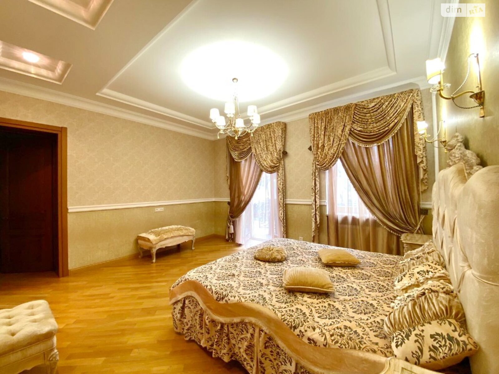 двоповерховий будинок з балконом, 680 кв. м, кирпич. Продаж в Одесі, район Великий Фонтан фото 1