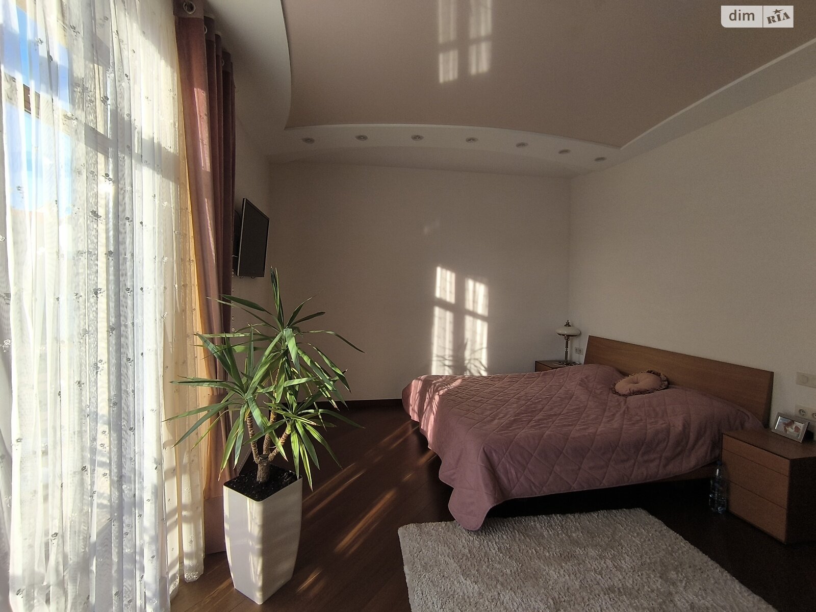 триповерховий будинок, 175 кв. м, цегла. Продаж в Одесі, район Великий Фонтан фото 1 триповерховий будинок, 175 кв. м, цегла. Продаж в Одесі, район Великий Фонтан фото 1