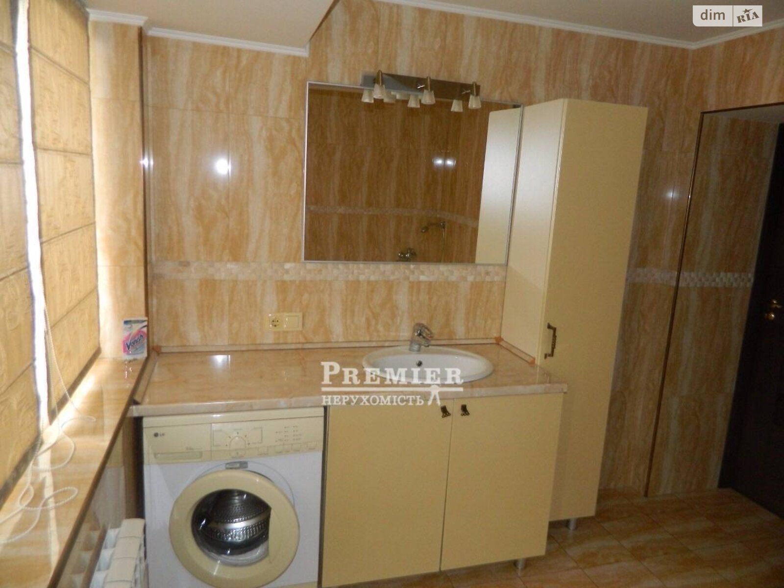 двоповерховий будинок з мансардою, 260 кв. м, цегла. Продаж в Одесі, район Великий Фонтан фото 1 двоповерховий будинок з мансардою, 260 кв. м, цегла. Продаж в Одесі, район Великий Фонтан фото 1