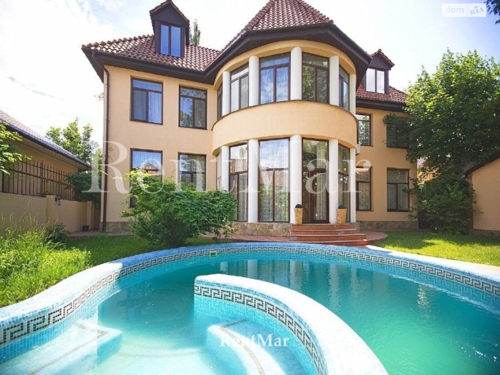 трехэтажный дом с балконом, 650 кв. м, кирпич. Продажа в Одессе район Большой Фонтан фото 1