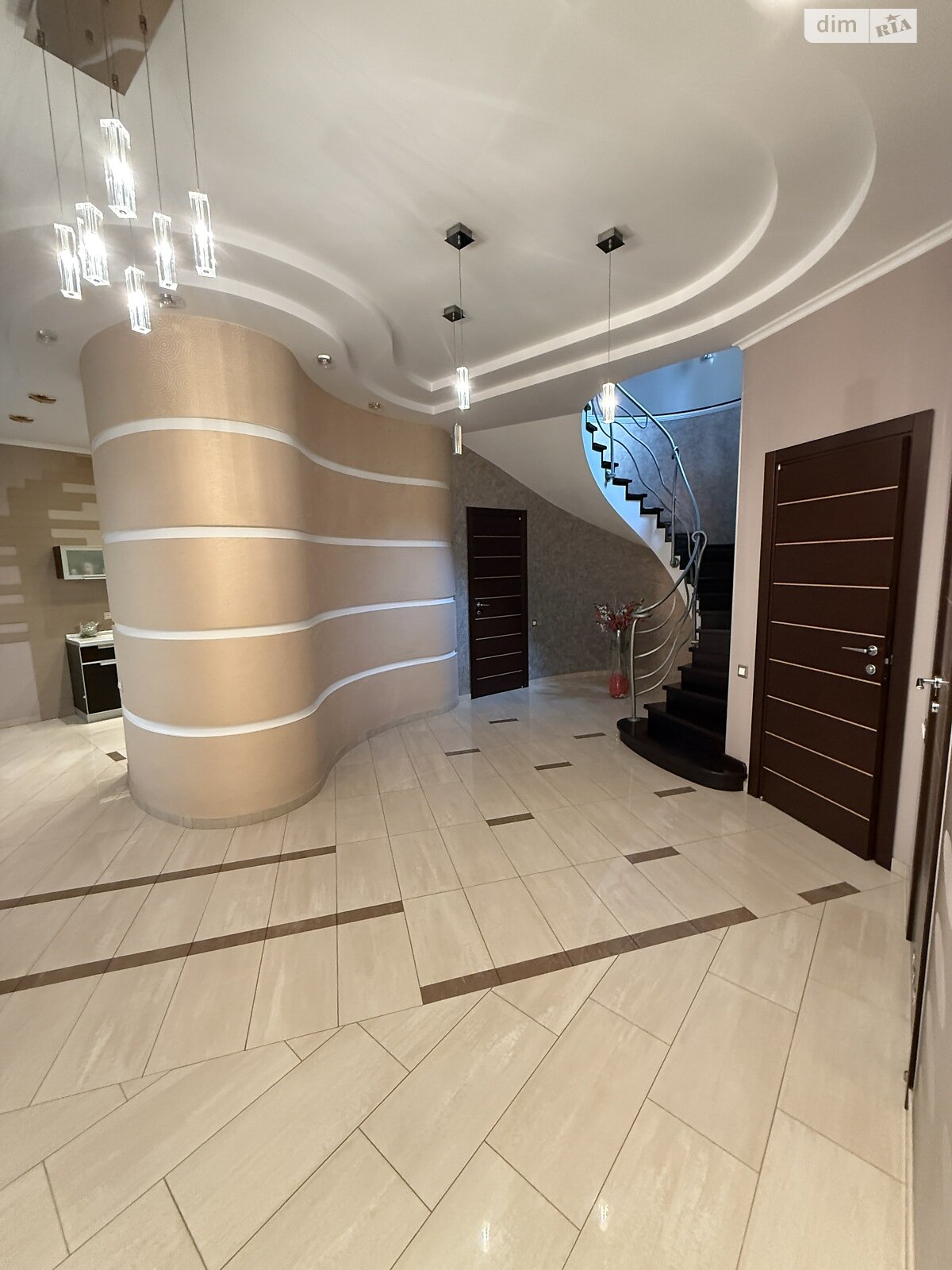 двухэтажный дом, 240 кв. м, кирпич. Продажа в Одессе район Большой Фонтан фото 1 двухэтажный дом, 240 кв. м, кирпич. Продажа в Одессе район Большой Фонтан фото 1