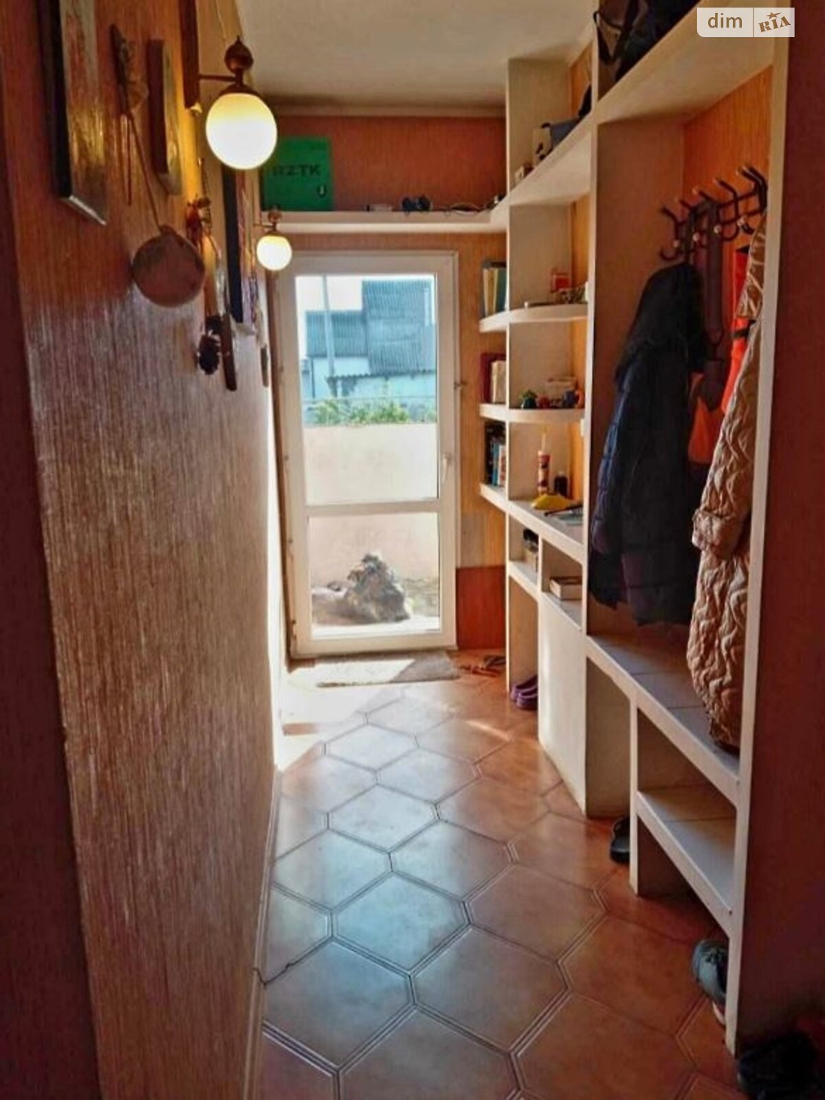 одноэтажный дом с отоплением, 100 кв. м, ракушечник (ракушняк). Продажа в Одессе район Большой Фонтан фото 1 одноэтажный дом с отоплением, 100 кв. м, ракушечник (ракушняк). Продажа в Одессе район Большой Фонтан фото 1