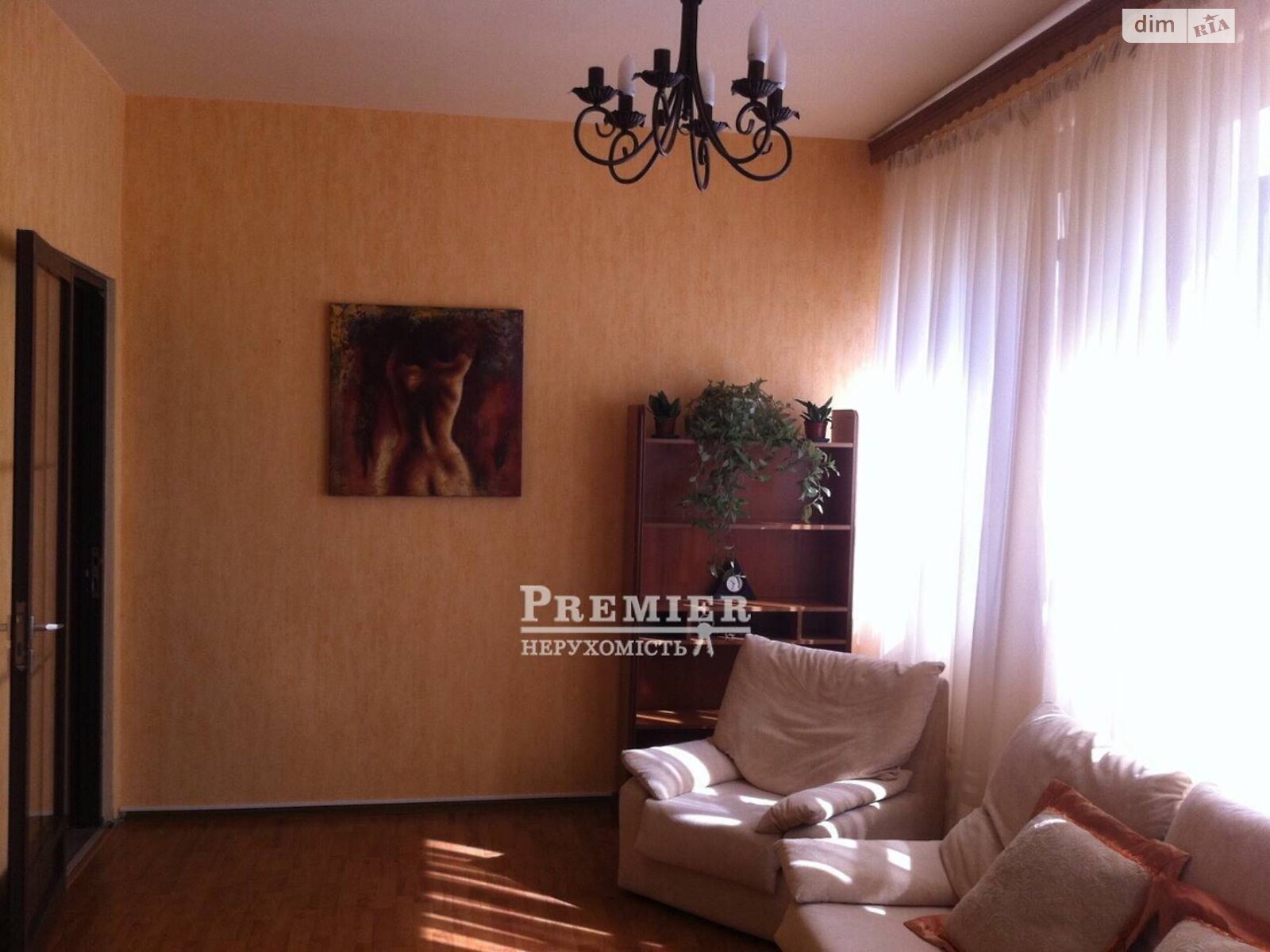 трехэтажный дом, 282 кв. м, кирпич. Продажа в Одессе район Большой Фонтан фото 1 трехэтажный дом, 282 кв. м, кирпич. Продажа в Одессе район Большой Фонтан фото 1