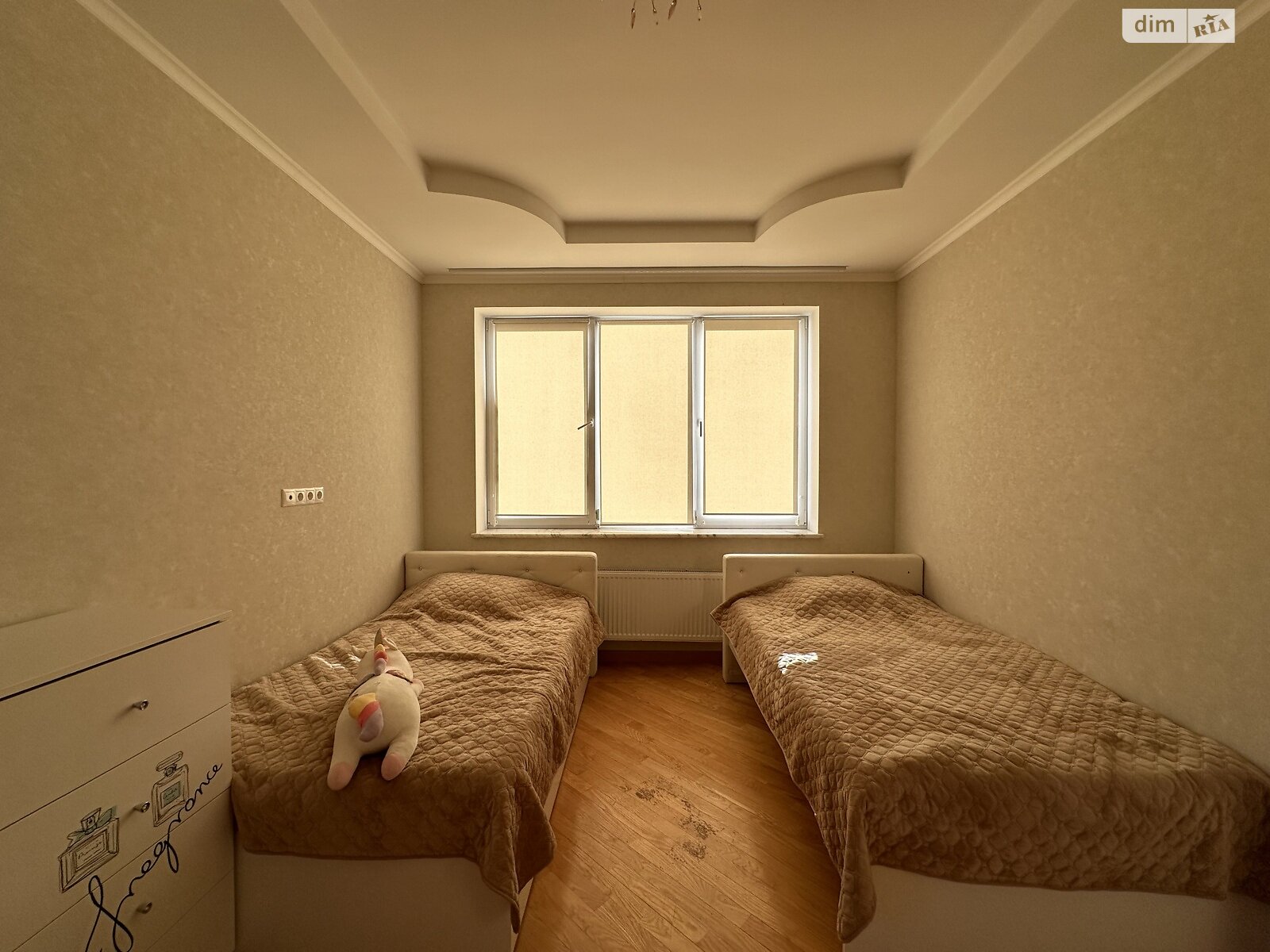 триповерховий будинок з мансардою, 260 кв. м, цегла. Продаж в Одесі, район Великий Фонтан фото 1 триповерховий будинок з мансардою, 260 кв. м, цегла. Продаж в Одесі, район Великий Фонтан фото 1