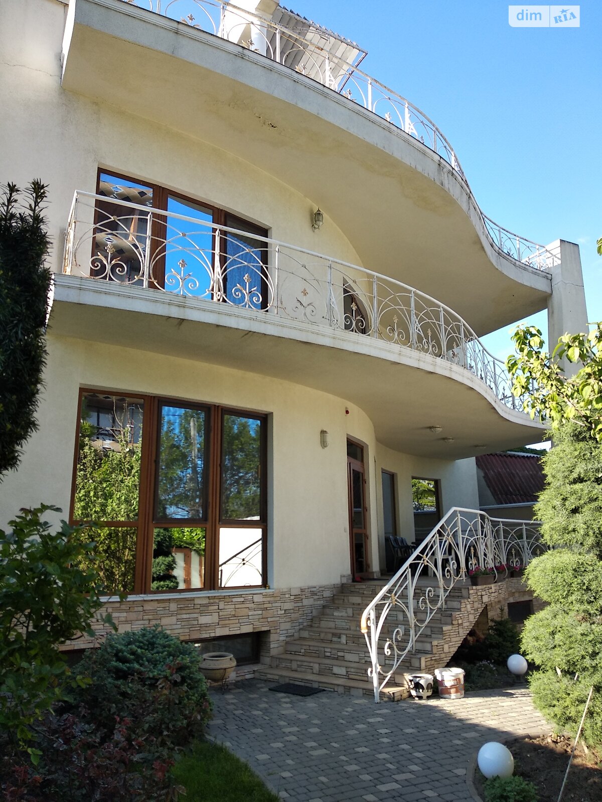 трехэтажный дом, 384.4 кв. м, кирпич. Продажа в Одессе район Большой Фонтан фото 1 трехэтажный дом, 384.4 кв. м, кирпич. Продажа в Одессе район Большой Фонтан фото 1