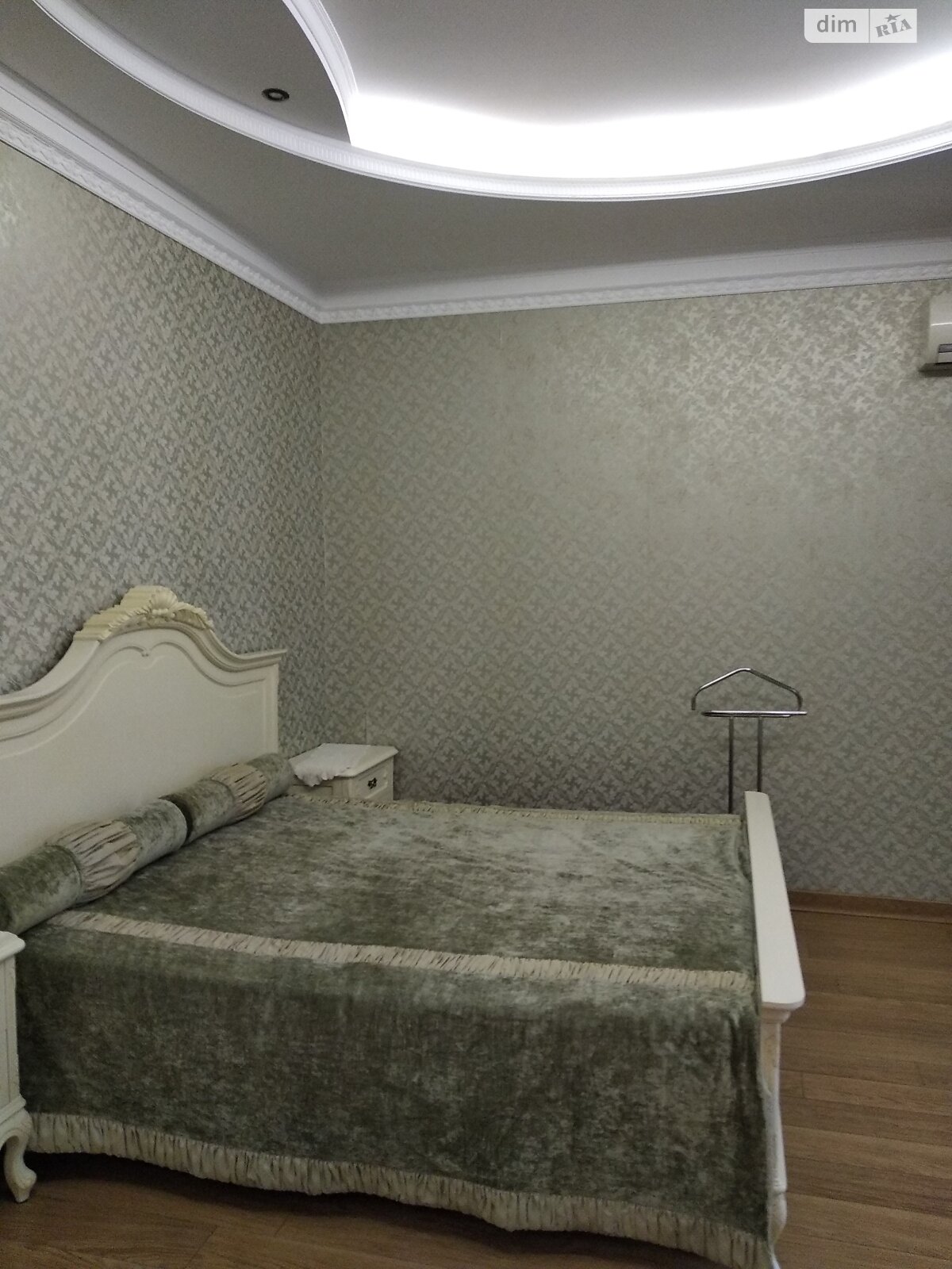 трехэтажный дом, 384.4 кв. м, кирпич. Продажа в Одессе район Большой Фонтан фото 1 трехэтажный дом, 384.4 кв. м, кирпич. Продажа в Одессе район Большой Фонтан фото 1