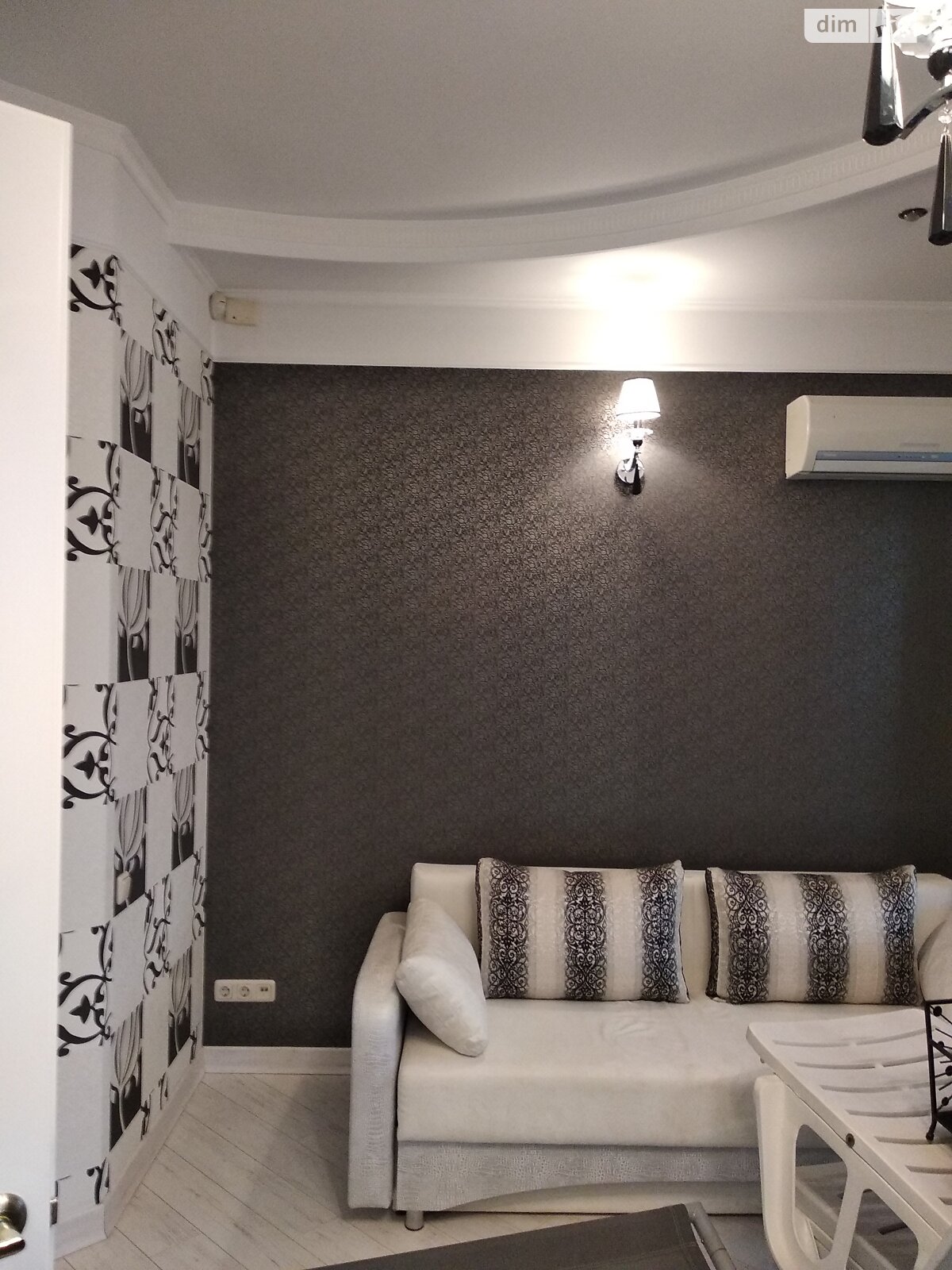 трехэтажный дом, 384.4 кв. м, кирпич. Продажа в Одессе район Большой Фонтан фото 1 трехэтажный дом, 384.4 кв. м, кирпич. Продажа в Одессе район Большой Фонтан фото 1