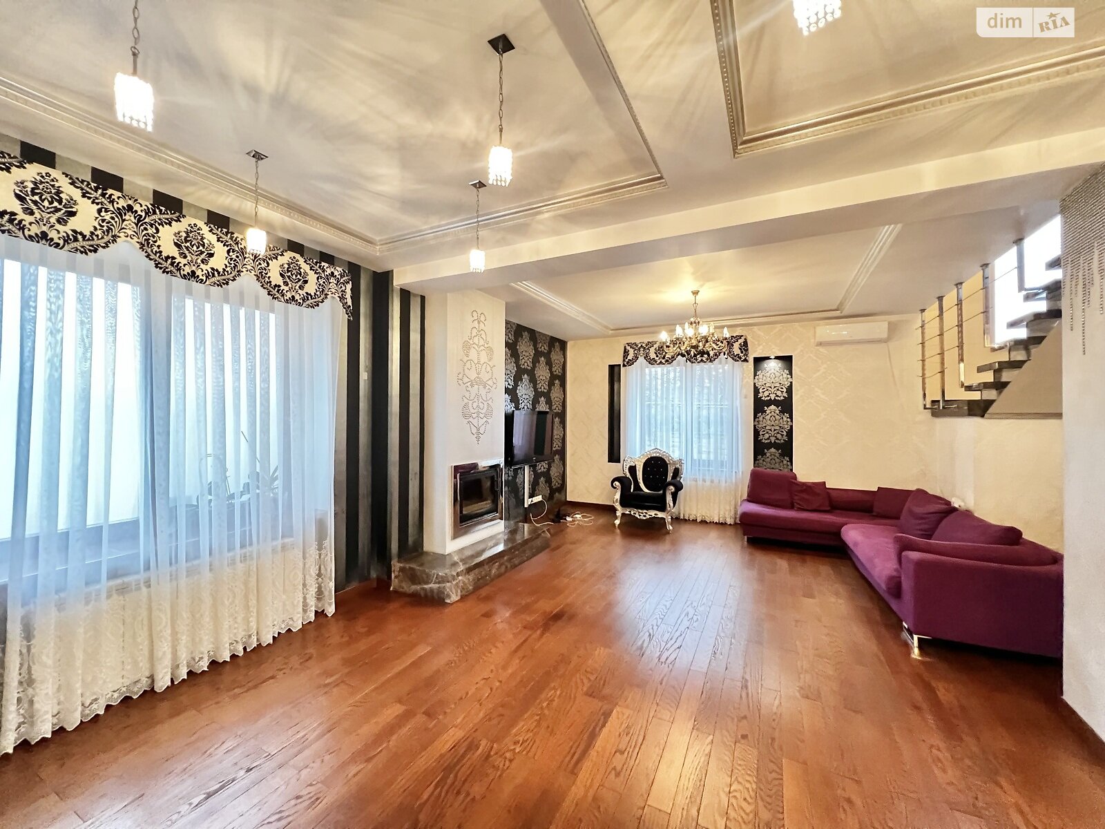 двухэтажный дом с верандой, 215.6 кв. м, ракушечник (ракушняк). Продажа в Одессе район Большой Фонтан фото 1 двухэтажный дом с верандой, 215.6 кв. м, ракушечник (ракушняк). Продажа в Одессе район Большой Фонтан фото 1