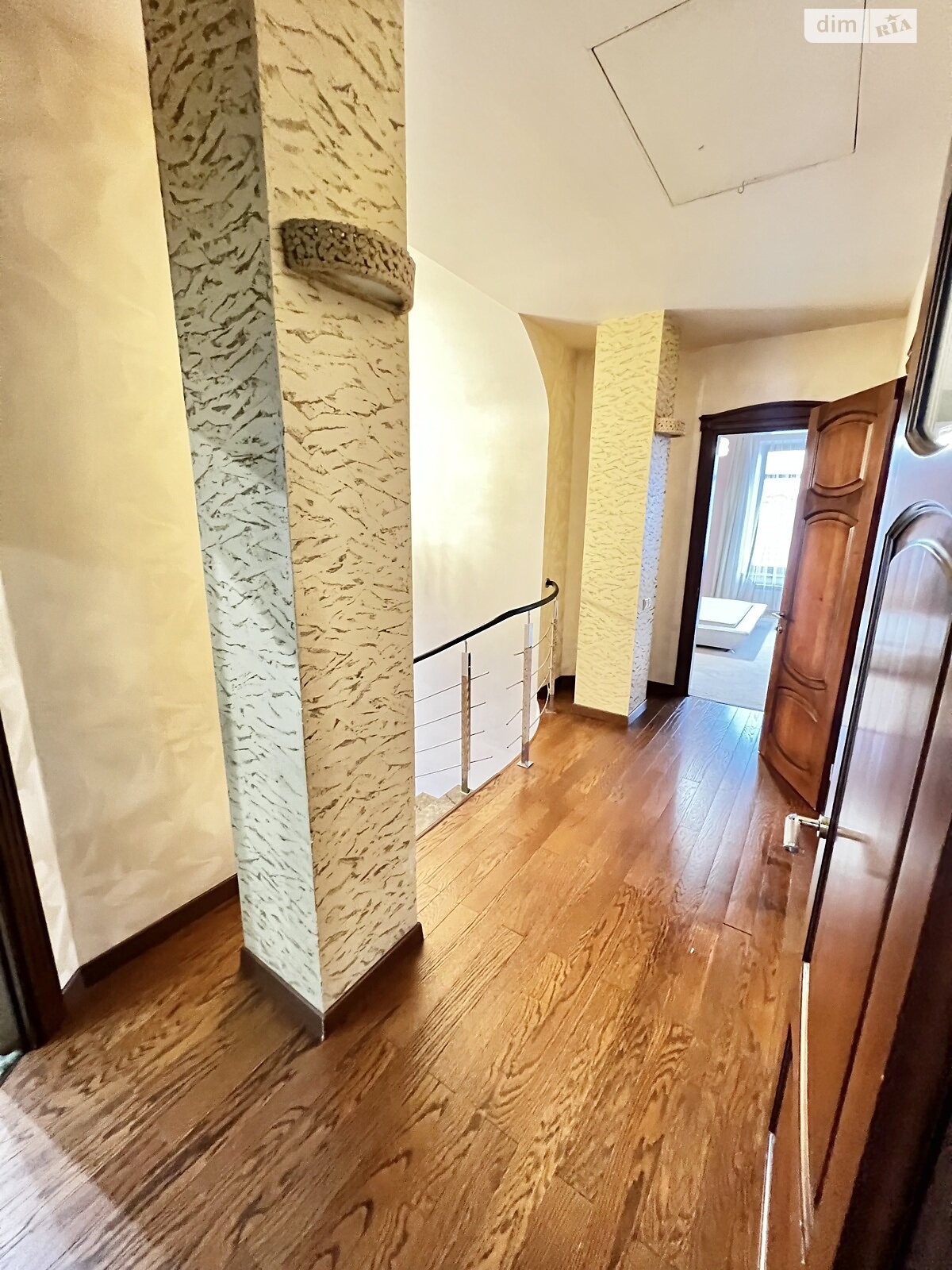 двухэтажный дом с верандой, 215.6 кв. м, ракушечник (ракушняк). Продажа в Одессе район Большой Фонтан фото 1 двухэтажный дом с верандой, 215.6 кв. м, ракушечник (ракушняк). Продажа в Одессе район Большой Фонтан фото 1