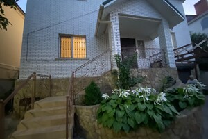 двухэтажный дом с балконом, 260 кв. м, кирпич. Продажа в Одессе район Большой Фонтан фото 2