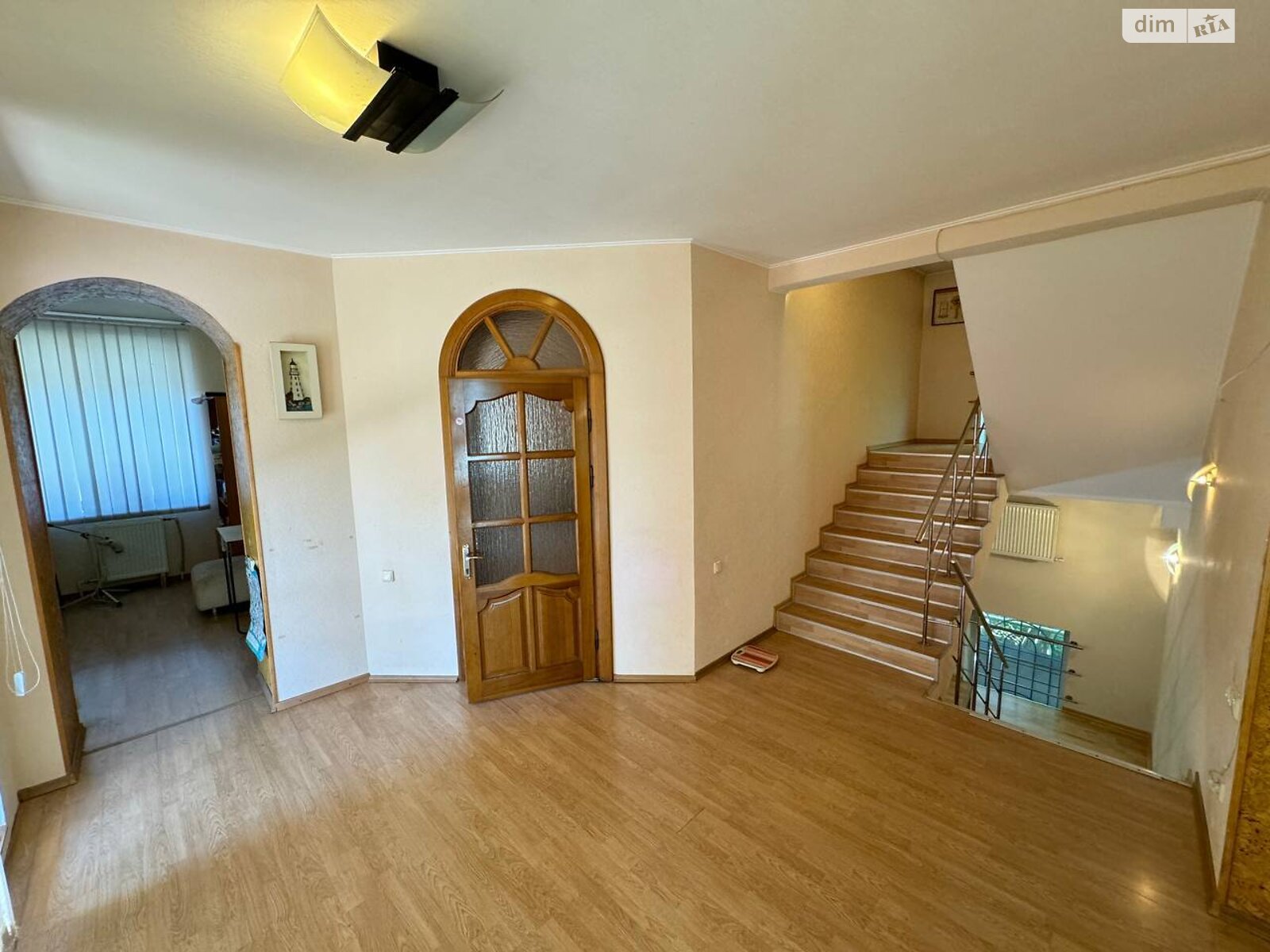 триповерховий будинок з гаражем, 439.4 кв. м, ракушняк. Продаж в Одесі, район Великий Фонтан фото 1 триповерховий будинок з гаражем, 439.4 кв. м, ракушняк. Продаж в Одесі, район Великий Фонтан фото 1