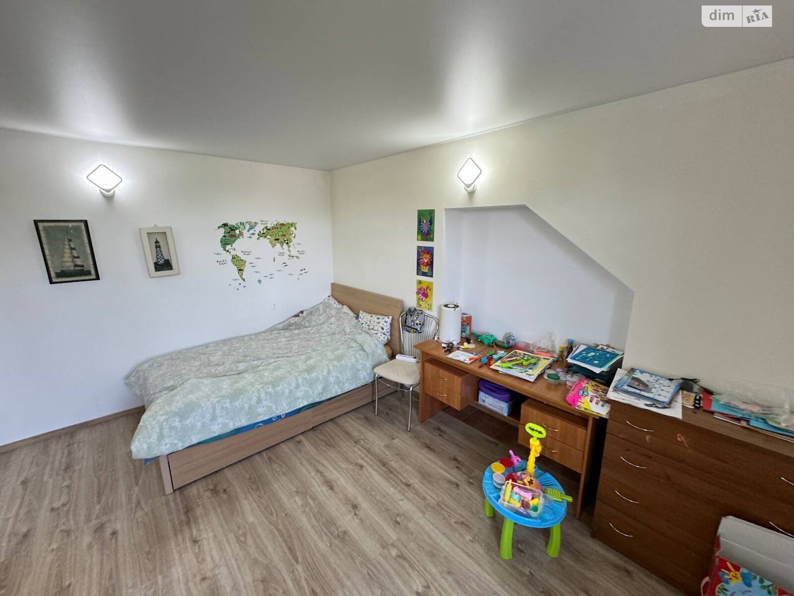 триповерховий будинок з гаражем, 439.4 кв. м, ракушняк. Продаж в Одесі, район Великий Фонтан фото 1 триповерховий будинок з гаражем, 439.4 кв. м, ракушняк. Продаж в Одесі, район Великий Фонтан фото 1