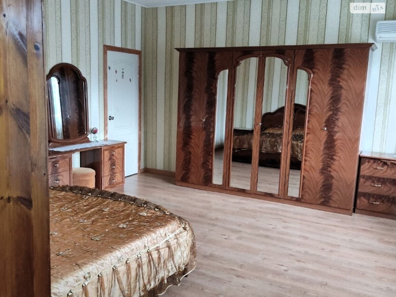 двухэтажный дом с мебелью, 150 кв. м, кирпич. Продажа в Одессе район Большой Фонтан фото 1