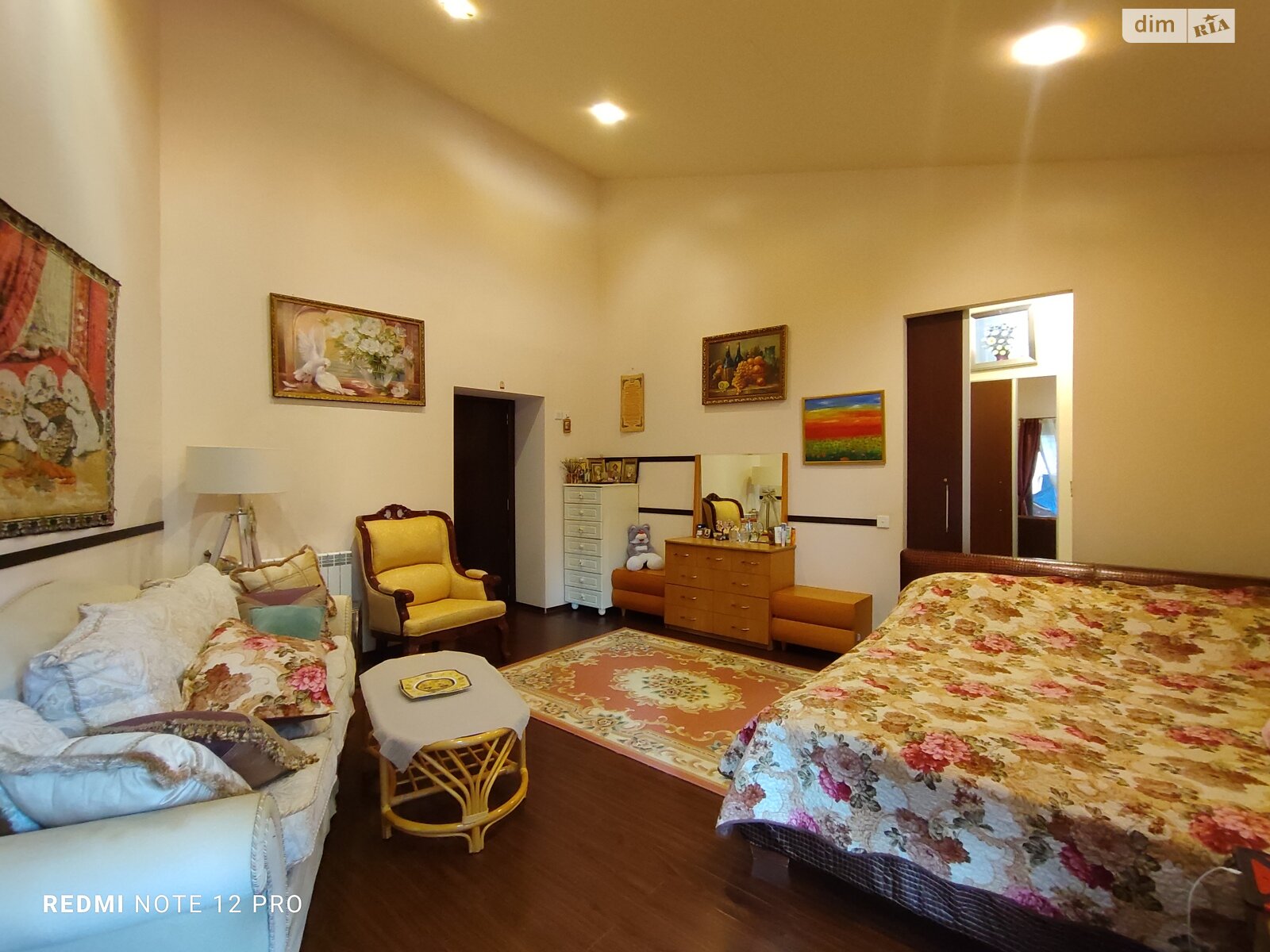трехэтажный дом, 336.3 кв. м, ракушечник (ракушняк). Продажа в Одессе район Большой Фонтан фото 1 трехэтажный дом, 336.3 кв. м, ракушечник (ракушняк). Продажа в Одессе район Большой Фонтан фото 1