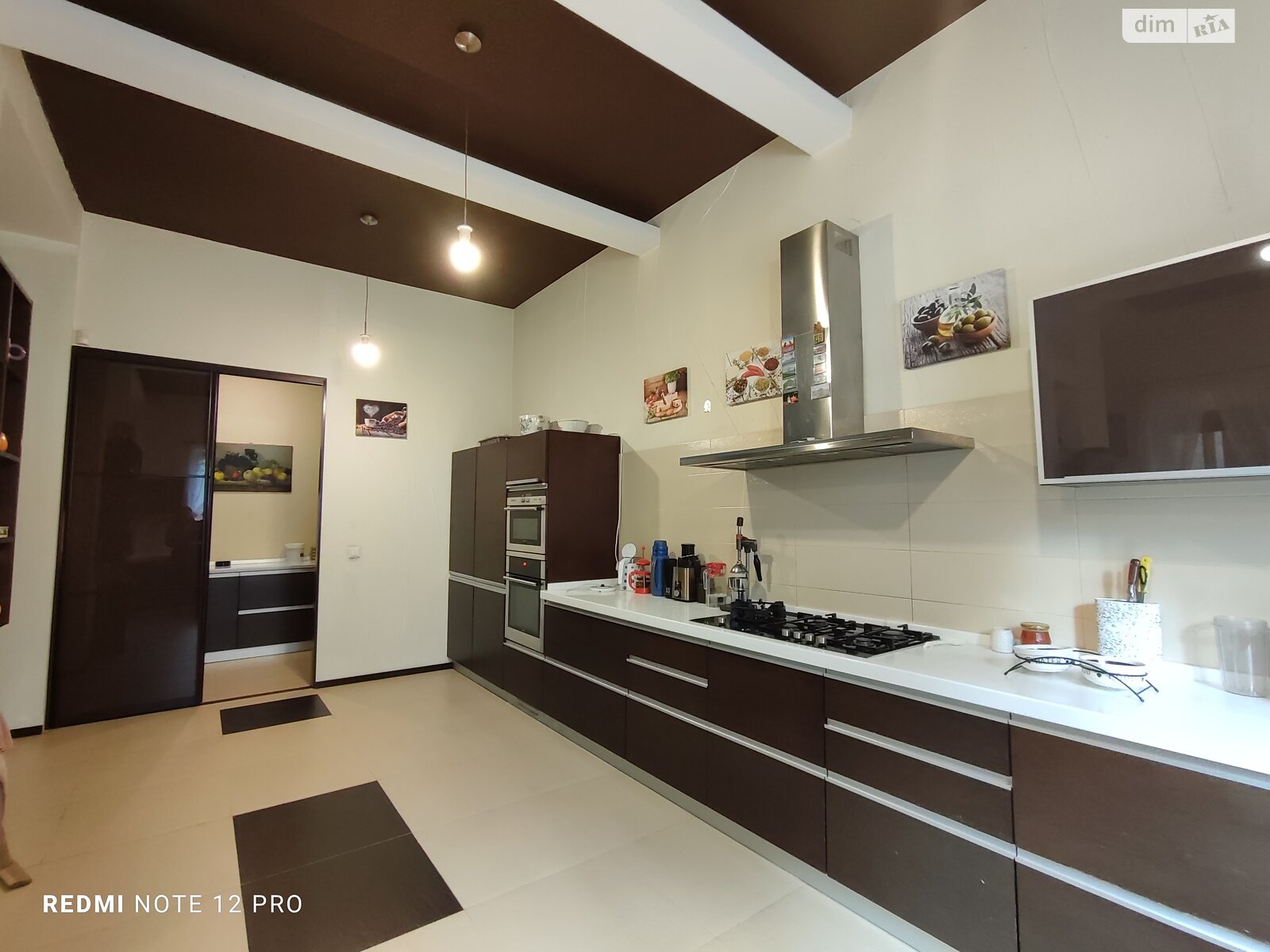 трехэтажный дом, 336.3 кв. м, ракушечник (ракушняк). Продажа в Одессе район Большой Фонтан фото 1 трехэтажный дом, 336.3 кв. м, ракушечник (ракушняк). Продажа в Одессе район Большой Фонтан фото 1