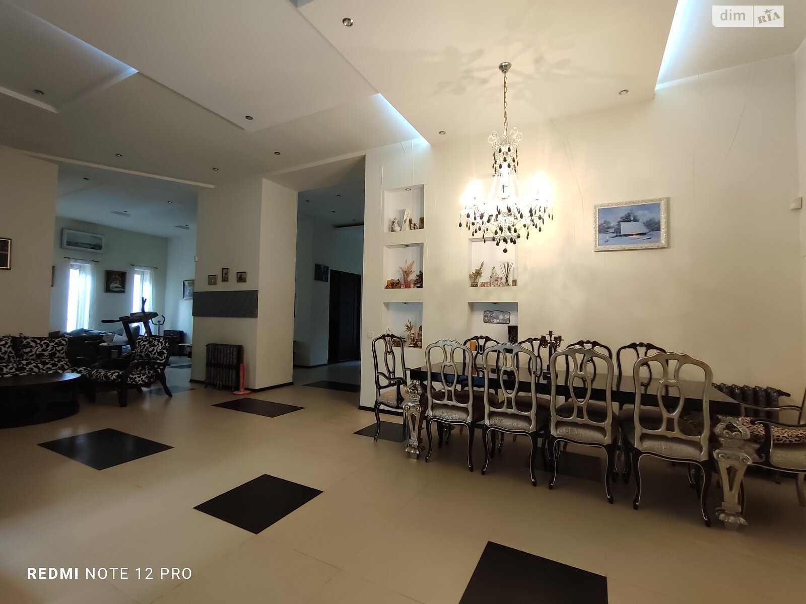 трехэтажный дом, 336.3 кв. м, ракушечник (ракушняк). Продажа в Одессе район Большой Фонтан фото 1 трехэтажный дом, 336.3 кв. м, ракушечник (ракушняк). Продажа в Одессе район Большой Фонтан фото 1