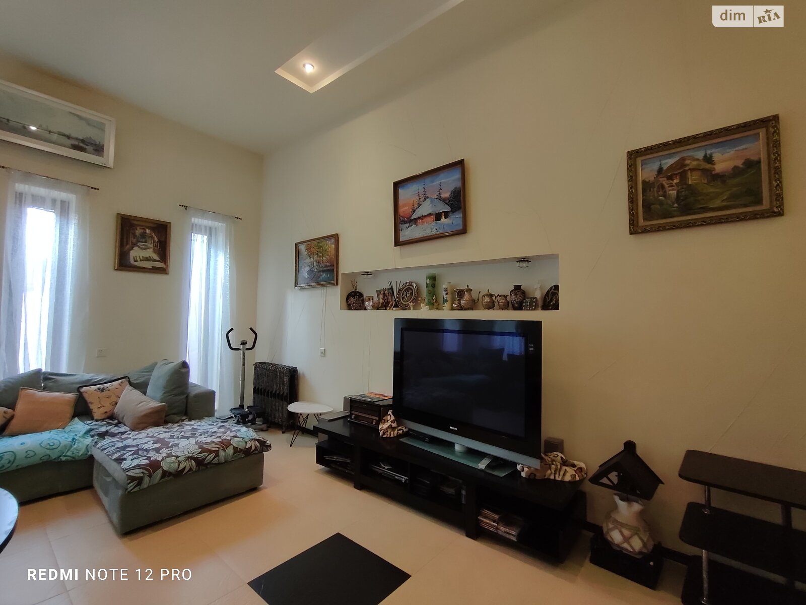 трехэтажный дом, 336.3 кв. м, ракушечник (ракушняк). Продажа в Одессе район Большой Фонтан фото 1 трехэтажный дом, 336.3 кв. м, ракушечник (ракушняк). Продажа в Одессе район Большой Фонтан фото 1