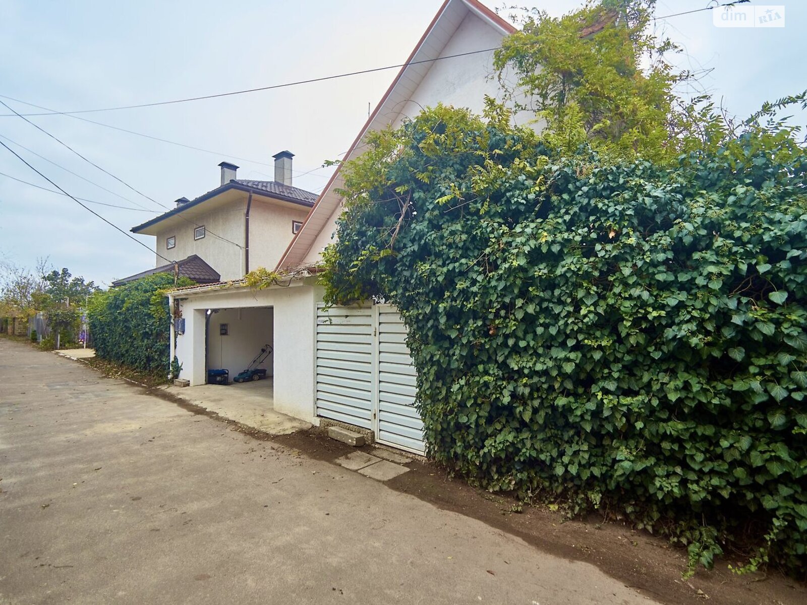 двухэтажный дом веранда, 100 кв. м, кирпич. Продажа в Одессе район Черноморка фото 1