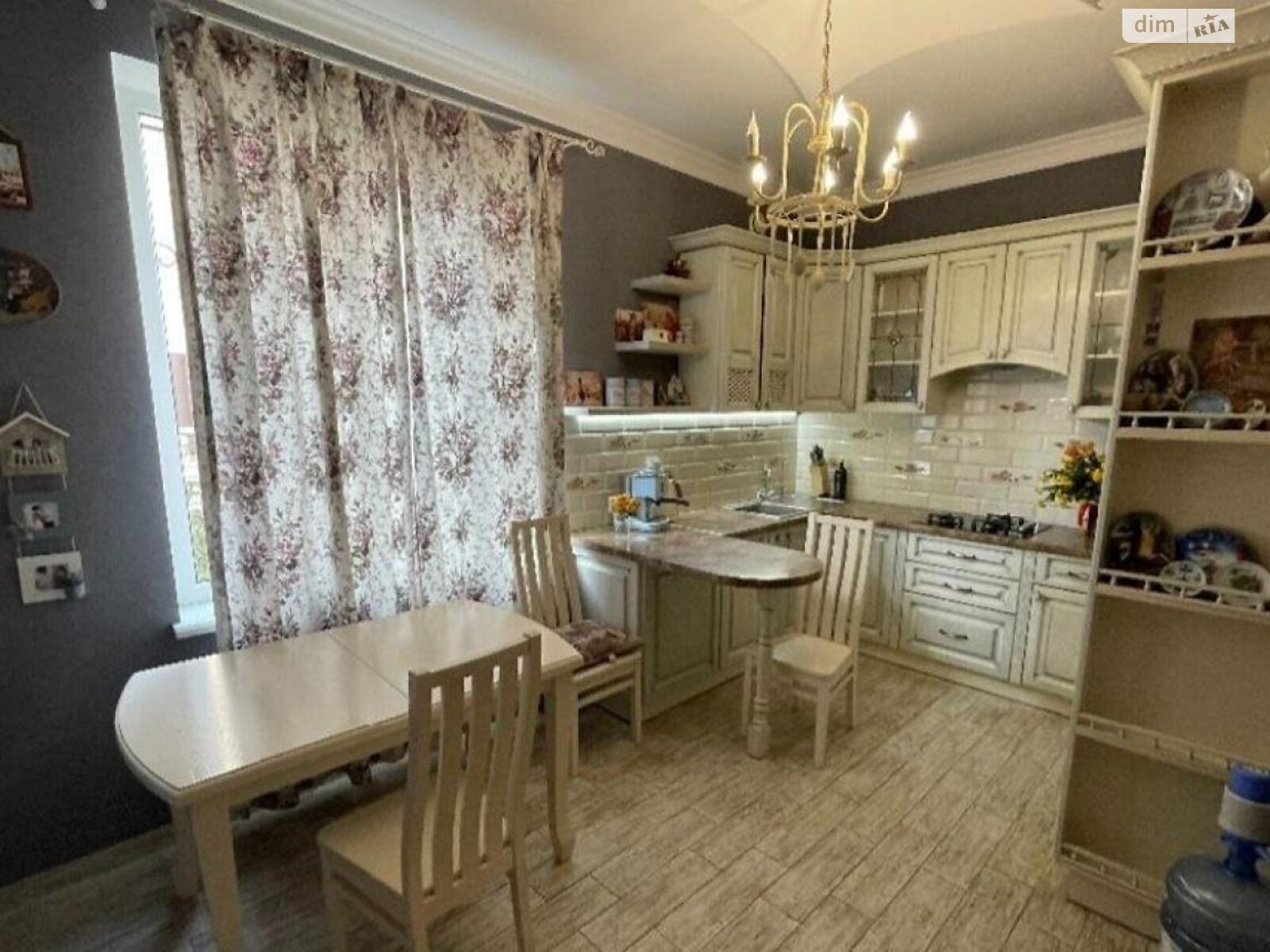двухэтажный дом, 140 кв. м, кирпич. Продажа в Одессе район Червоный Хутор фото 1 двухэтажный дом, 140 кв. м, кирпич. Продажа в Одессе район Червоный Хутор фото 1